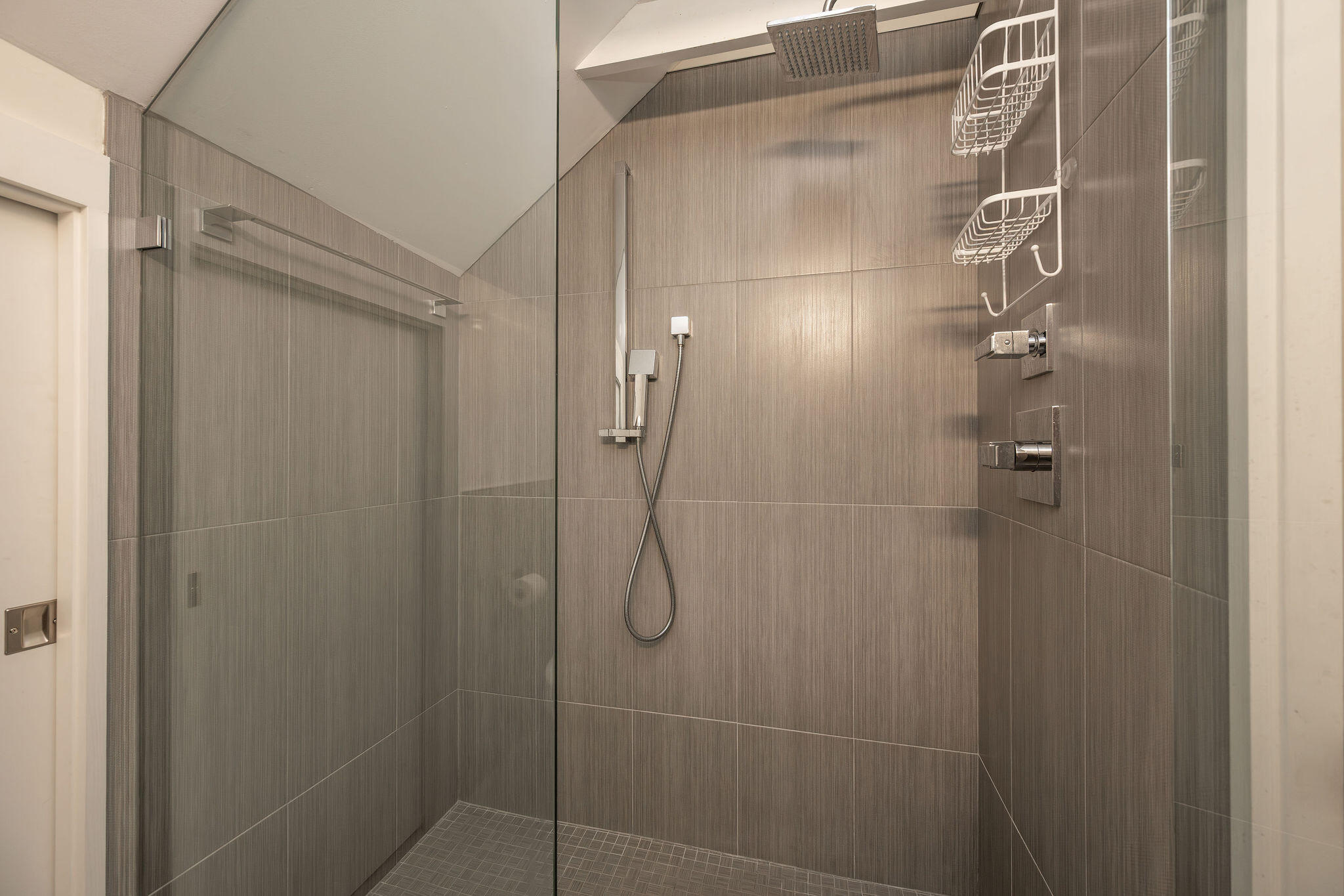 709 Olivia Street Property Photo 14