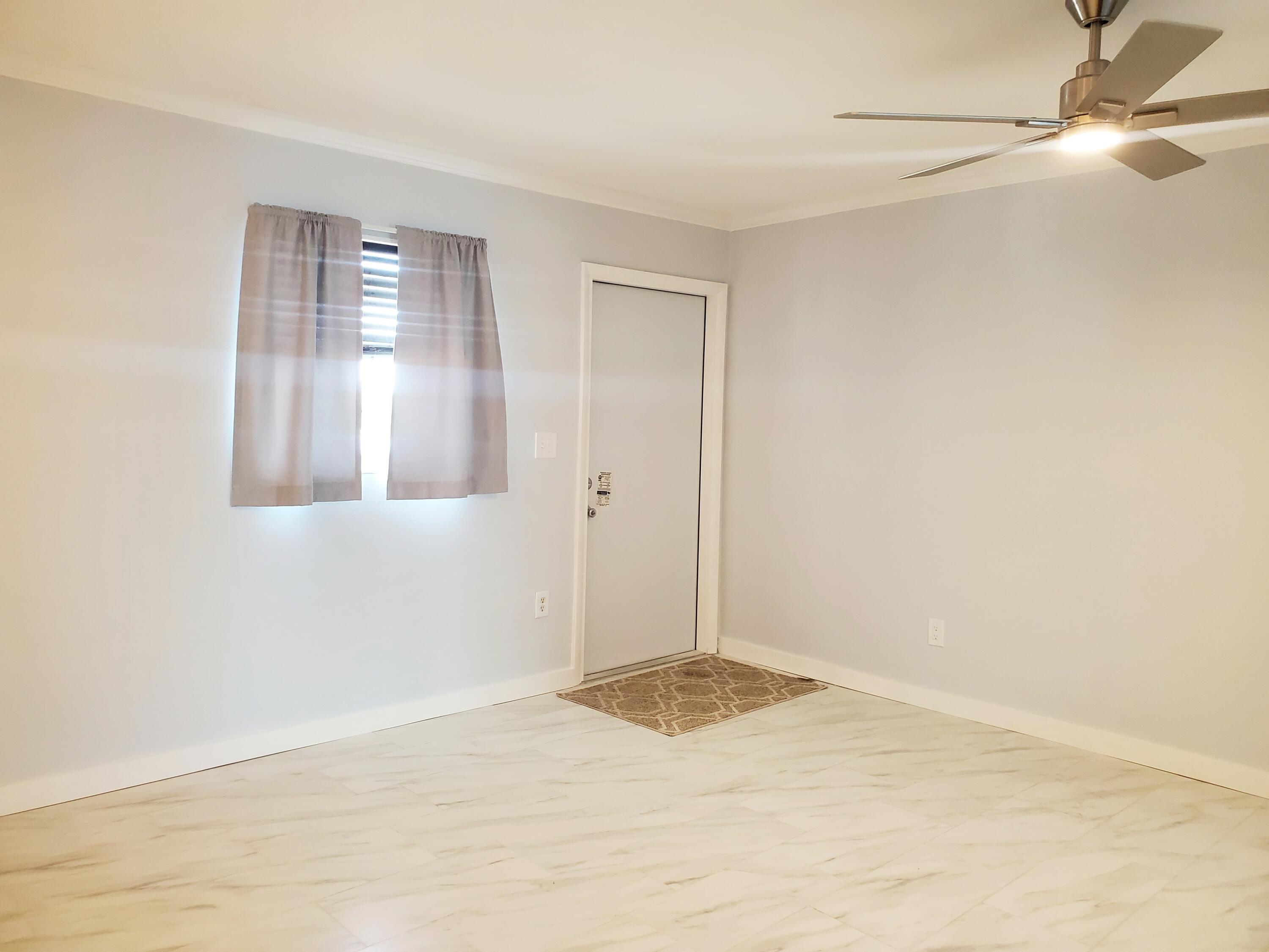 201 Coppitt Road Apt 205a Property Photo 4