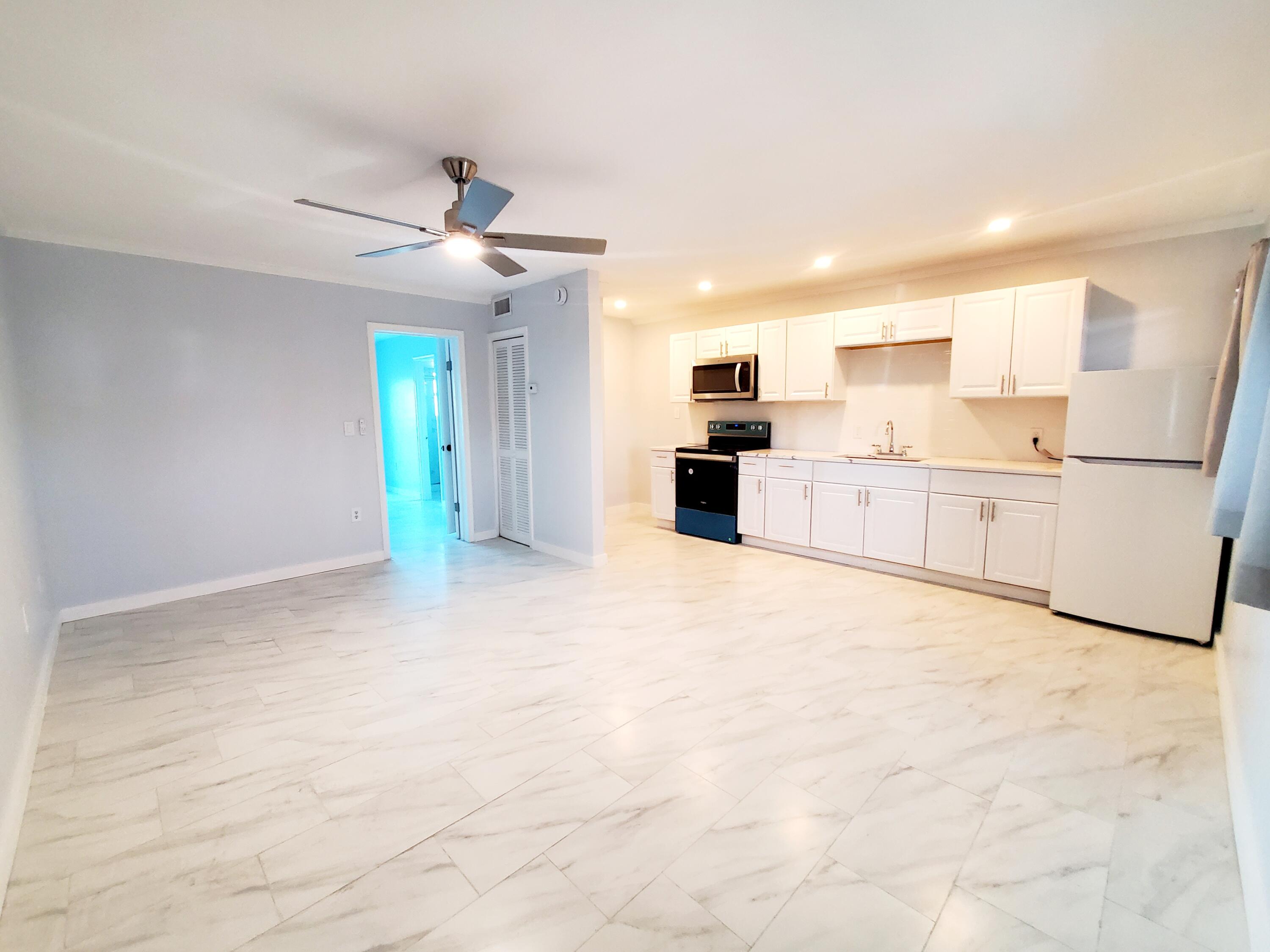 201 Coppitt Road Apt 205a Property Photo 6