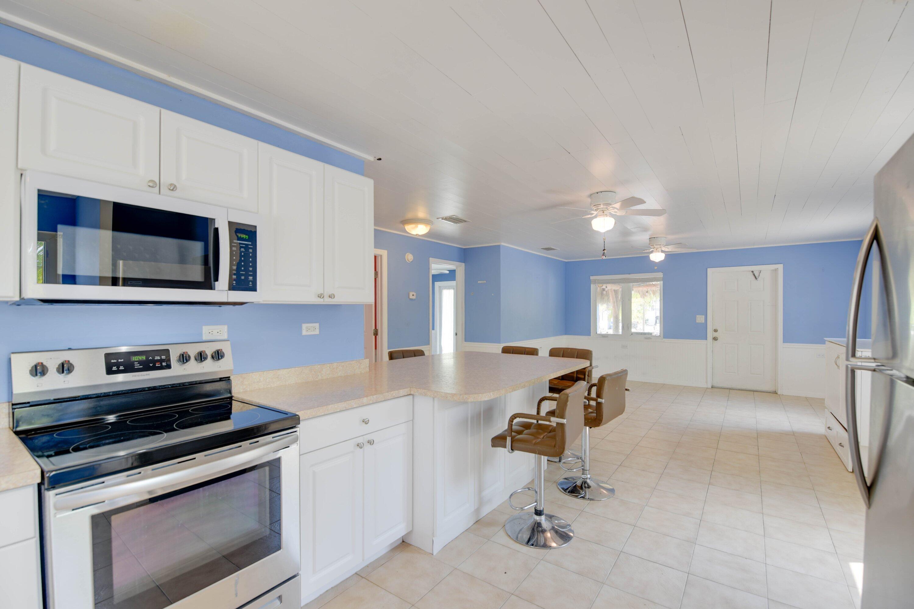 28441 Meyer Avenue Property Photo 7