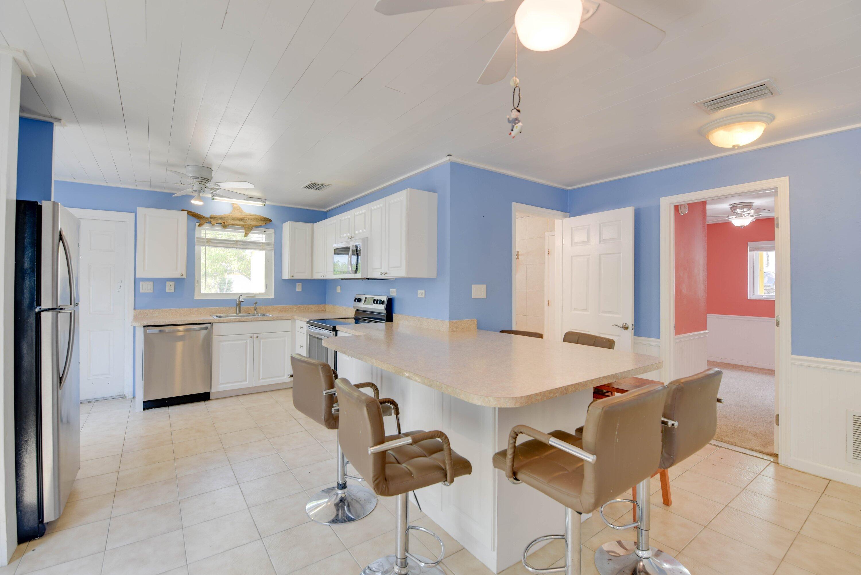 28441 Meyer Avenue Property Photo 9