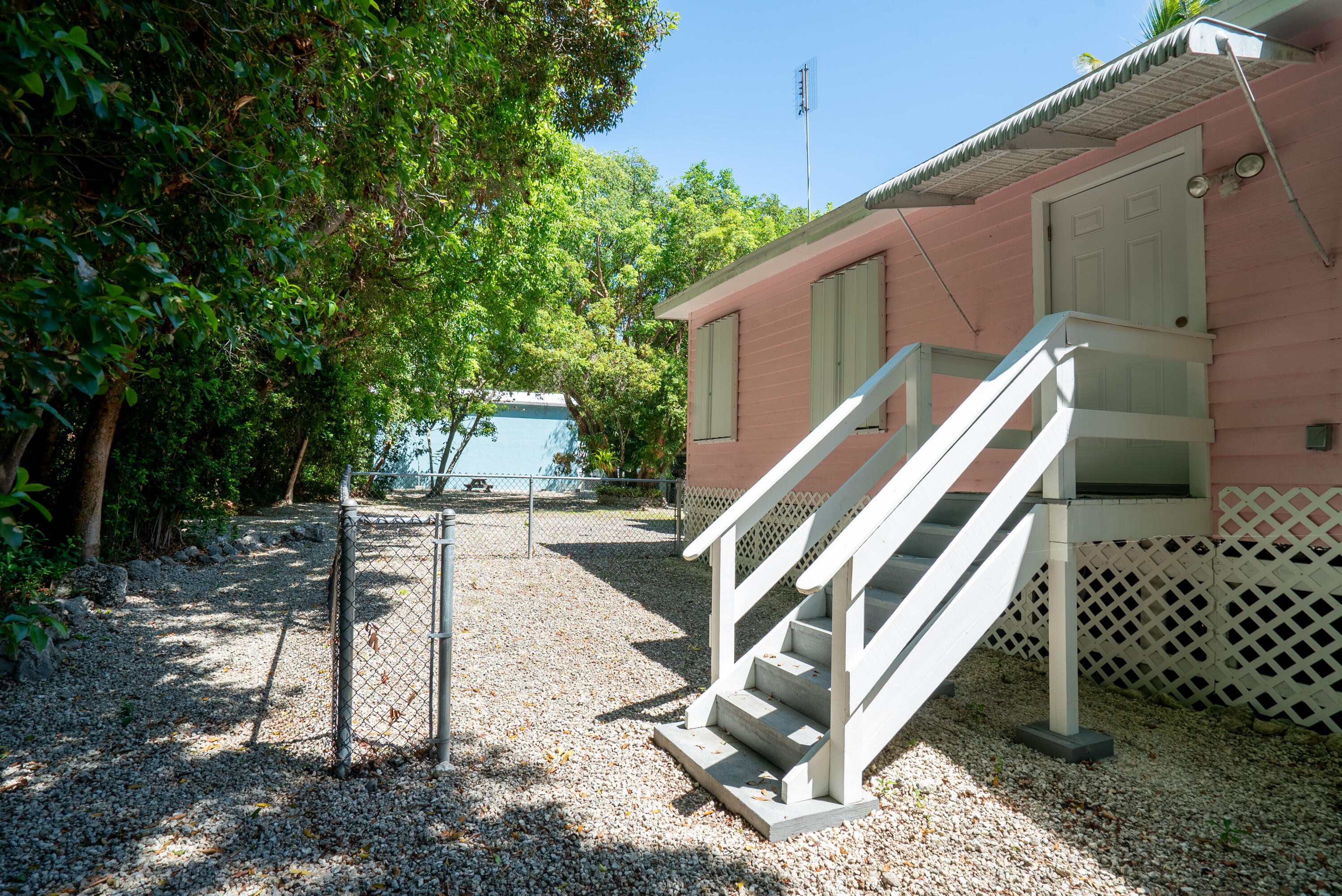 98251 Overseas Highway Property Photo 10
