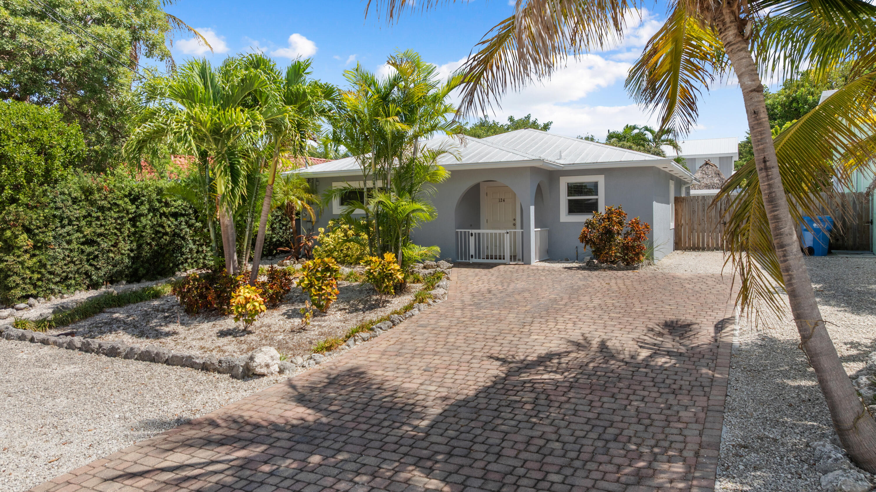 124 Coral Avenue Property Photo 1