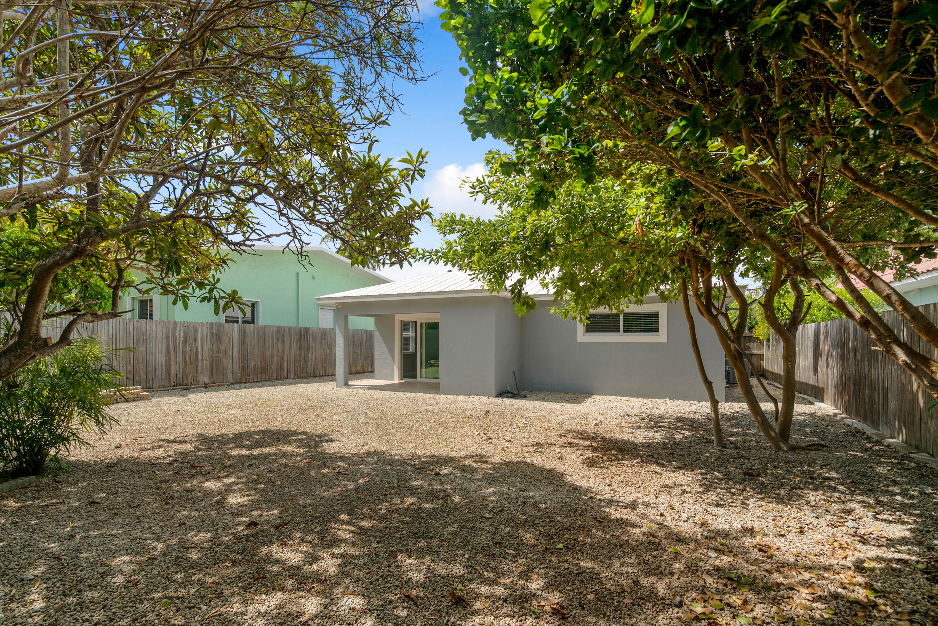 124 Coral Avenue Property Photo 27