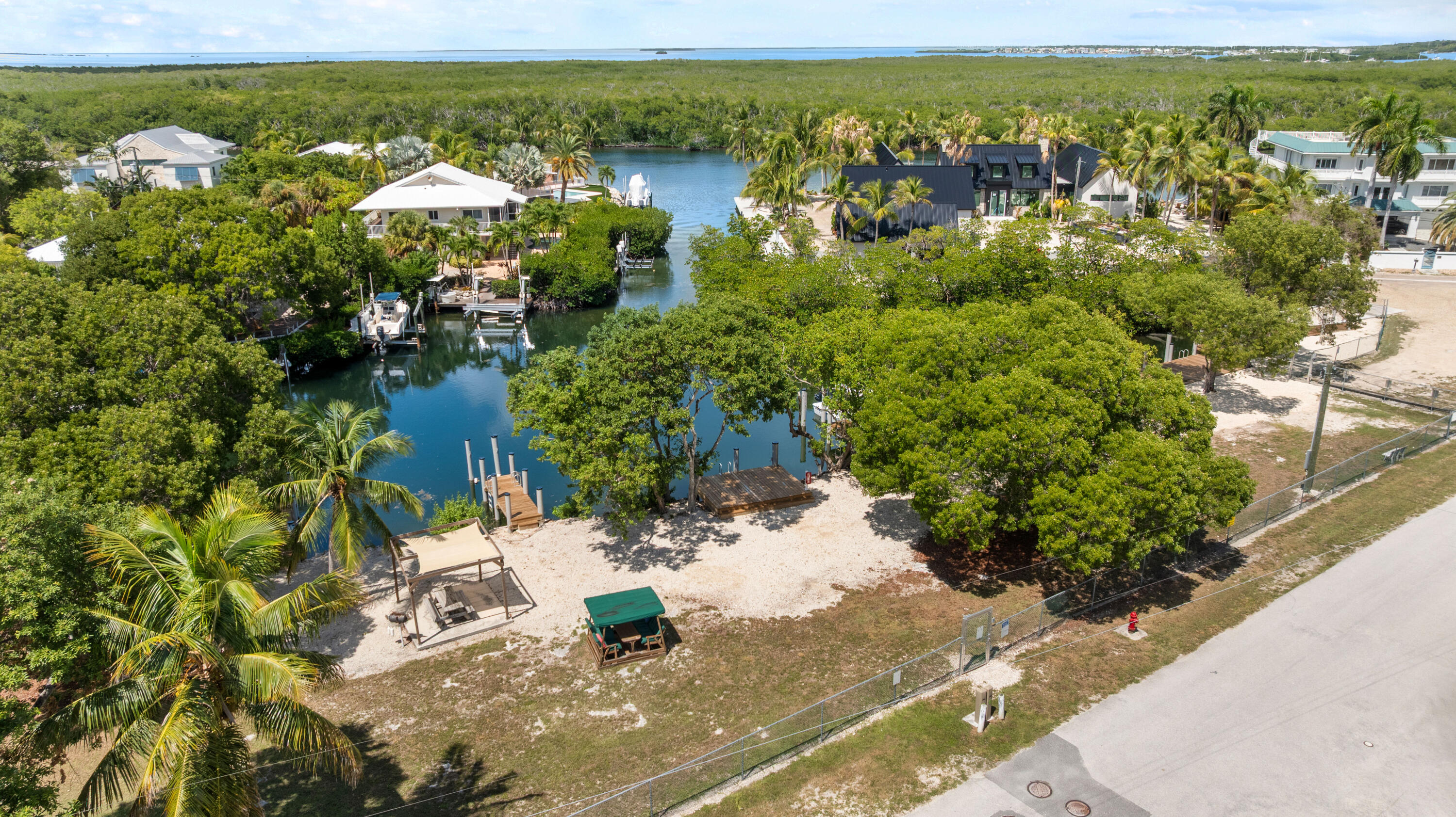 124 Coral Avenue Property Photo 31