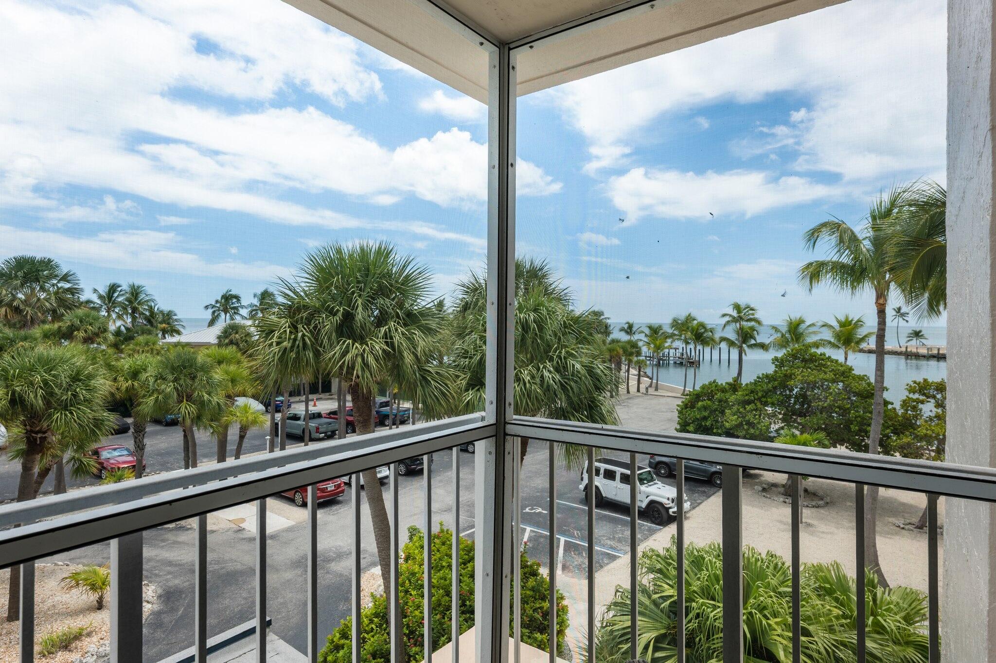 2000 Coco Plum Drive 302 Property Photo 11