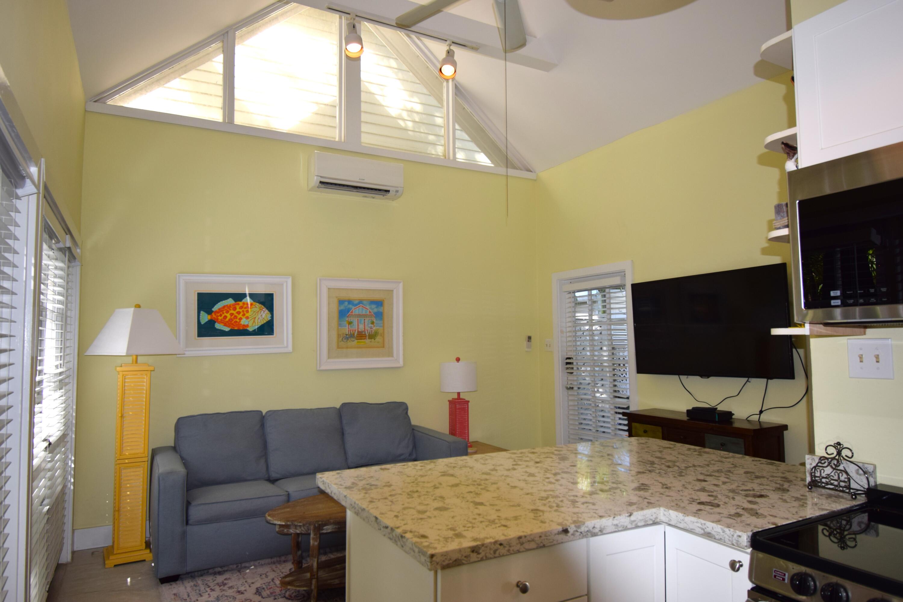 714 Olivia Street # 6 Property Photo 8