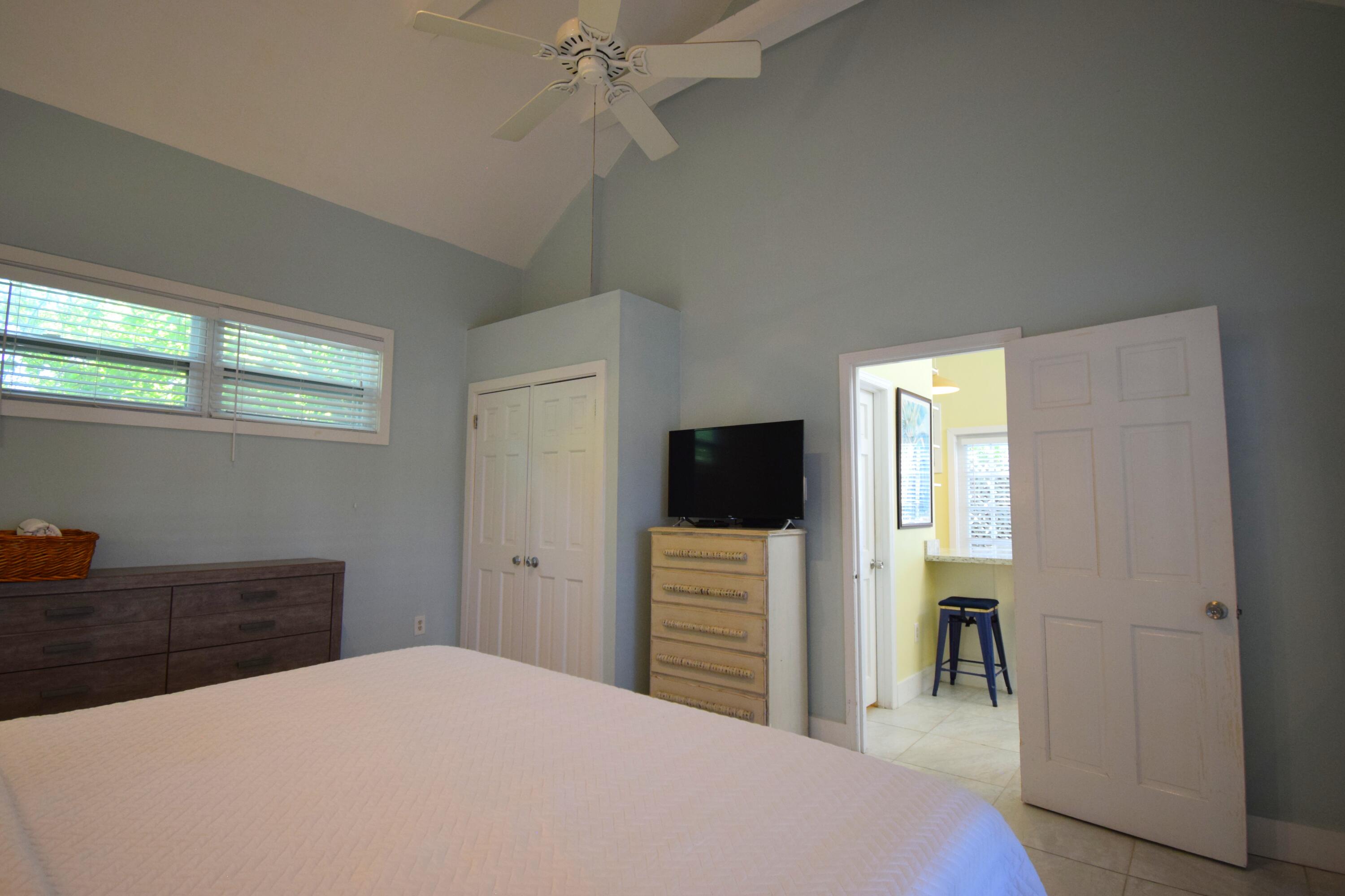 714 Olivia Street # 6 Property Photo 11