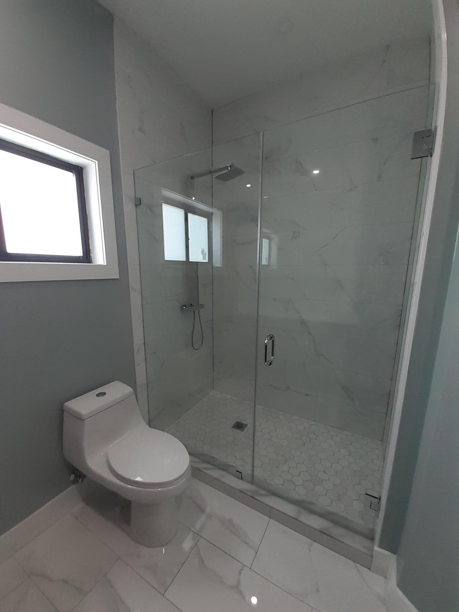 23 Jenny Lane Property Photo 32