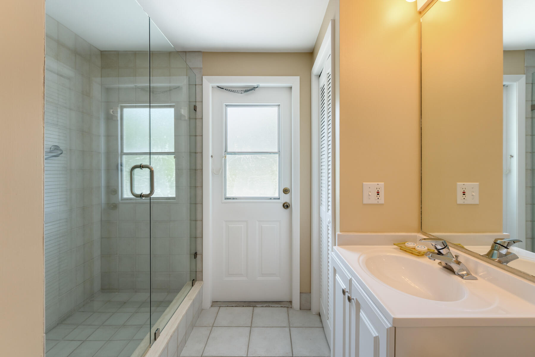 285 13th Street Property Photo 33
