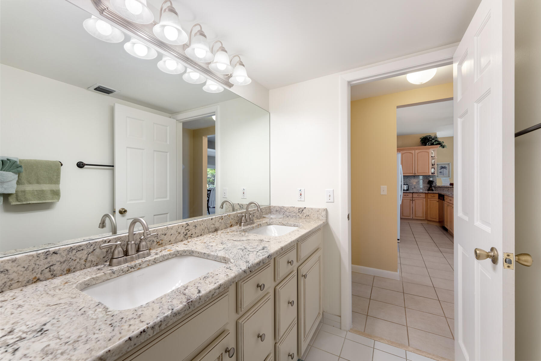 285 13th Street Property Photo 41