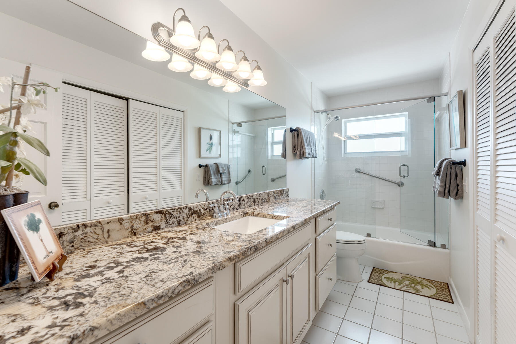 285 13th Street Property Photo 57