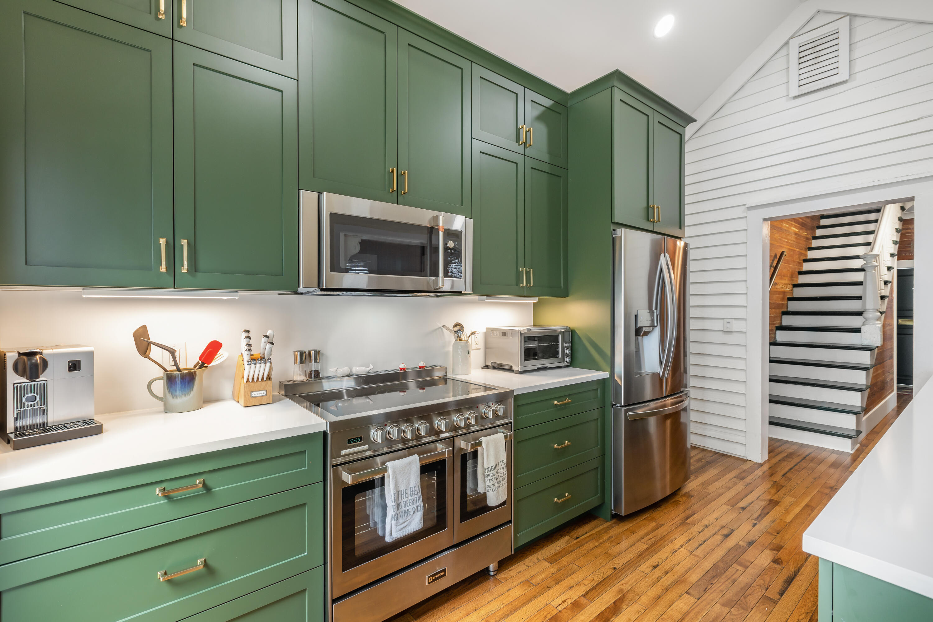 516 Elizabeth Street Property Photo 24