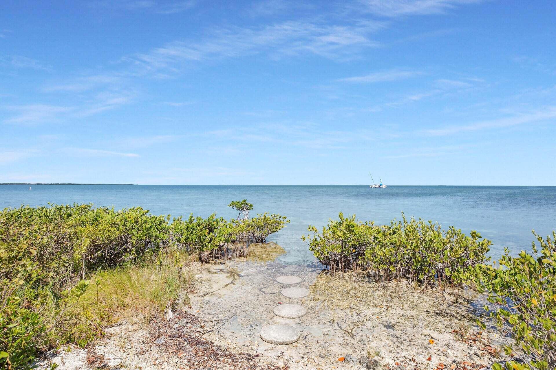 88500 Overseas Highway 407 Property Photo 32