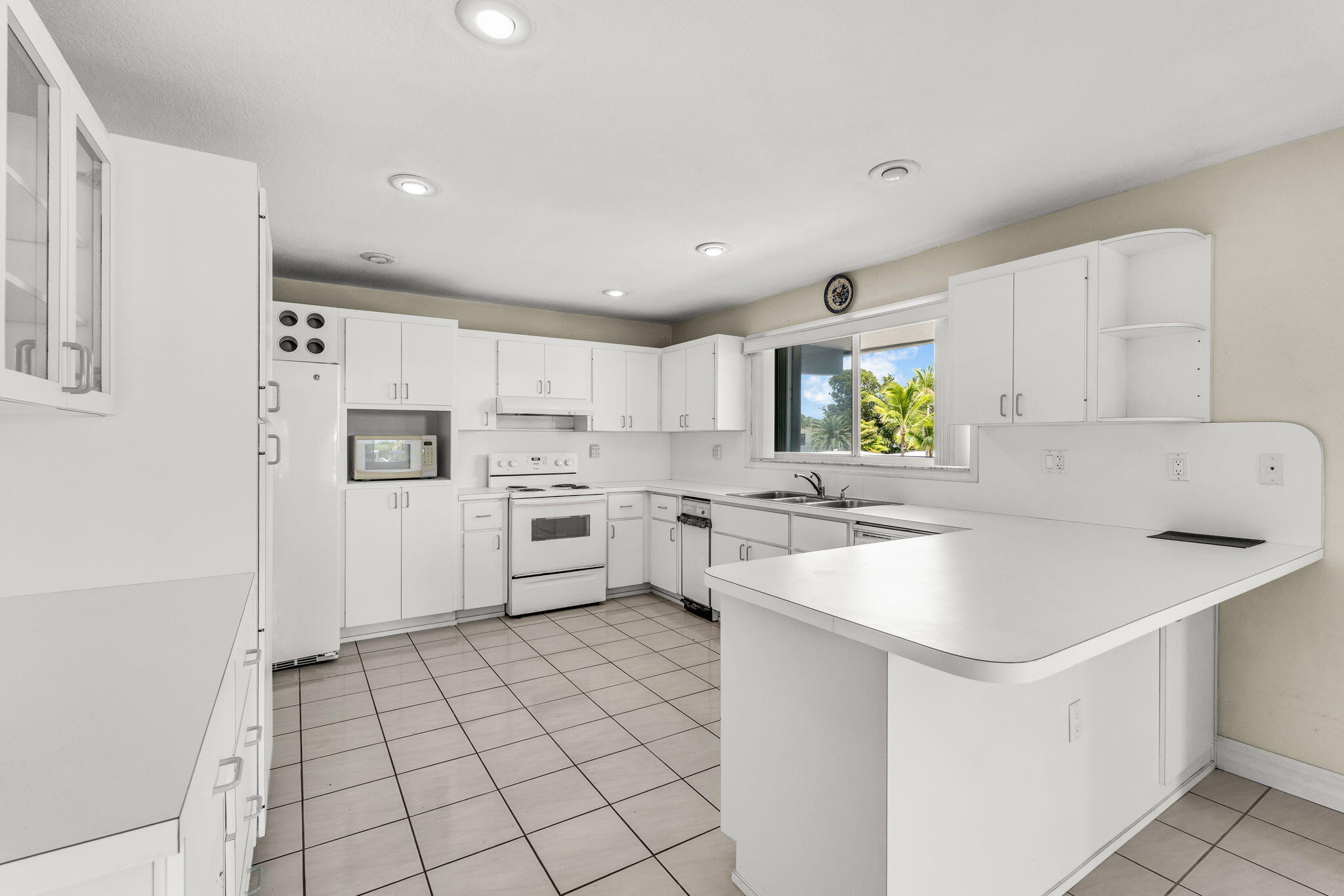 807 Bonito Lane Property Photo 25