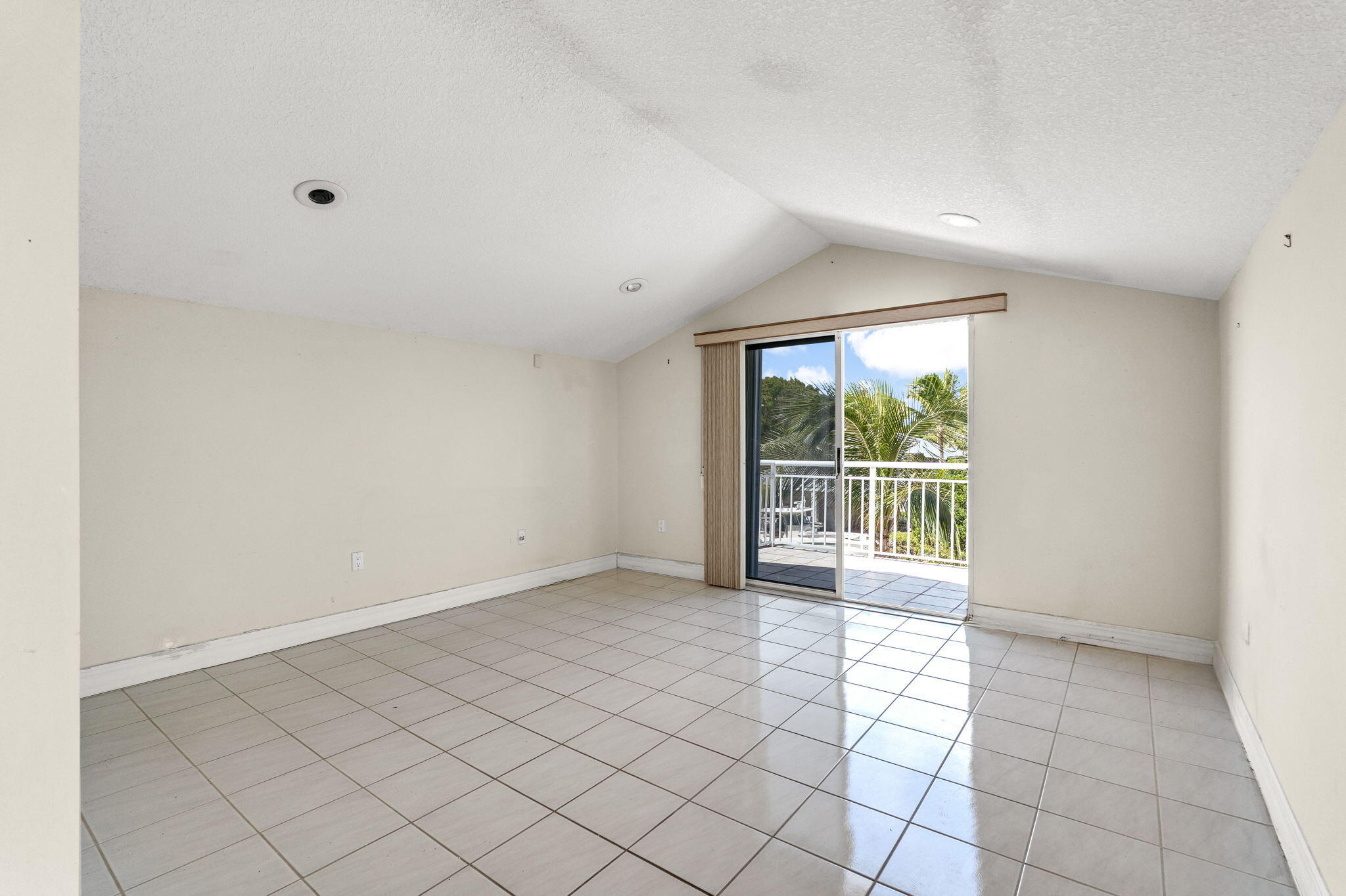 807 Bonito Lane Property Photo 27