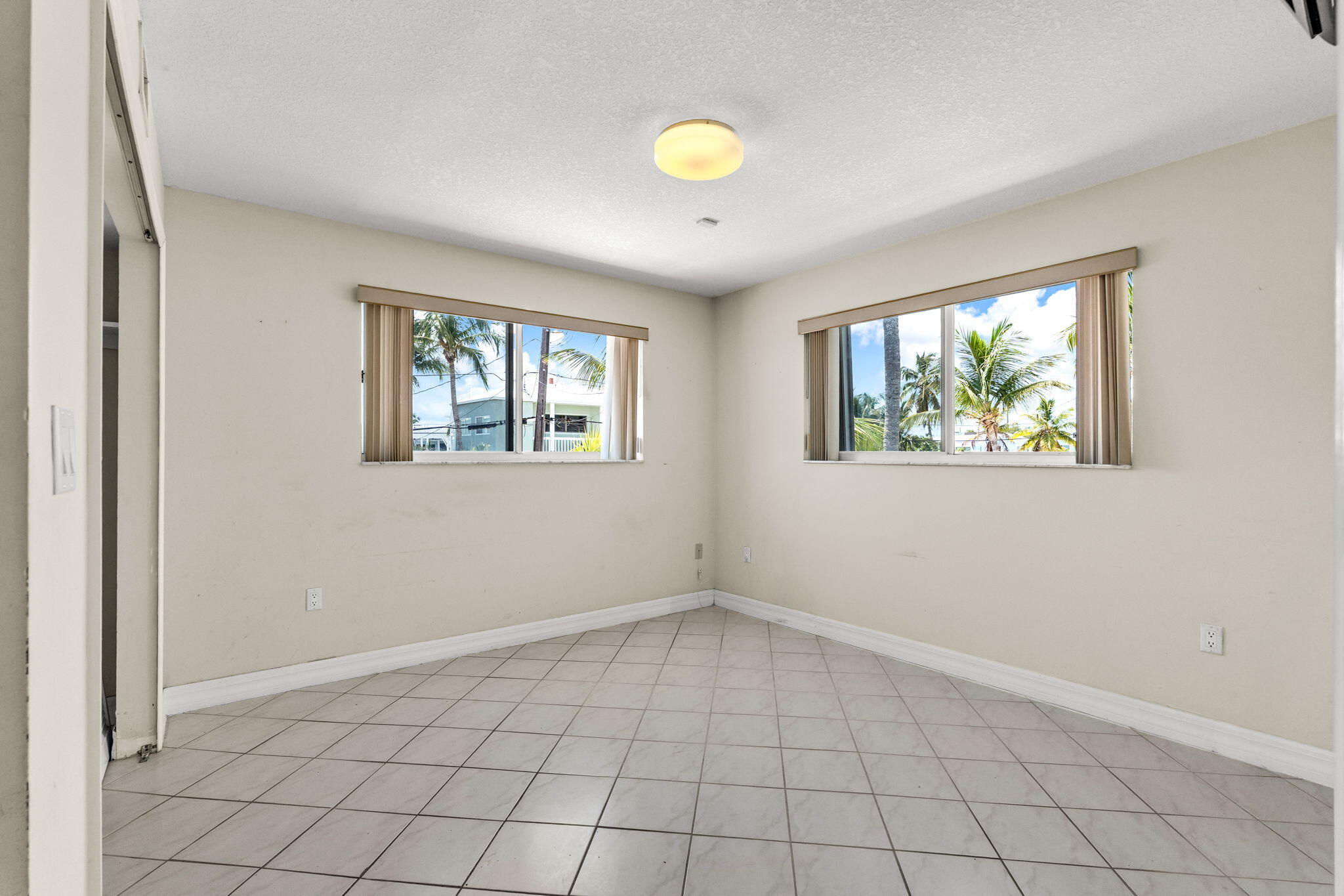 807 Bonito Lane Property Photo 35