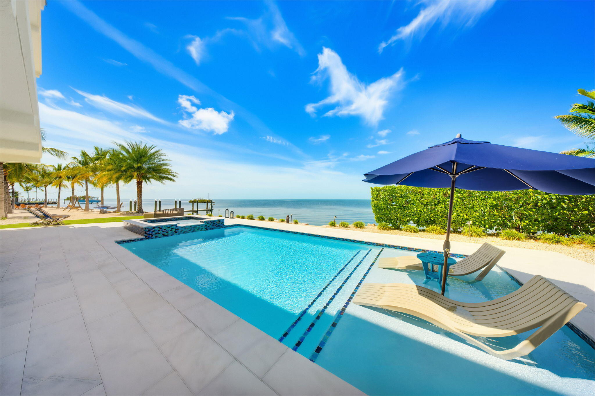 875 50th Street Gulf Property Photo 3