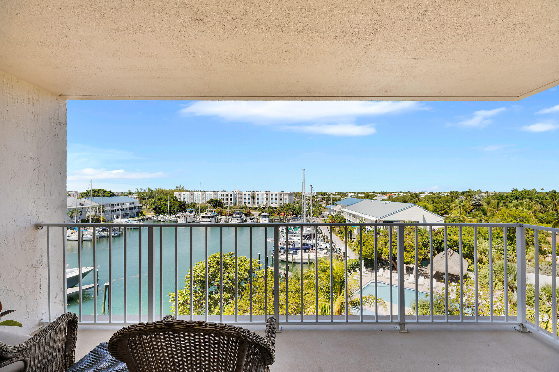 2000 Coco Plum Drive 503 Property Photo 13