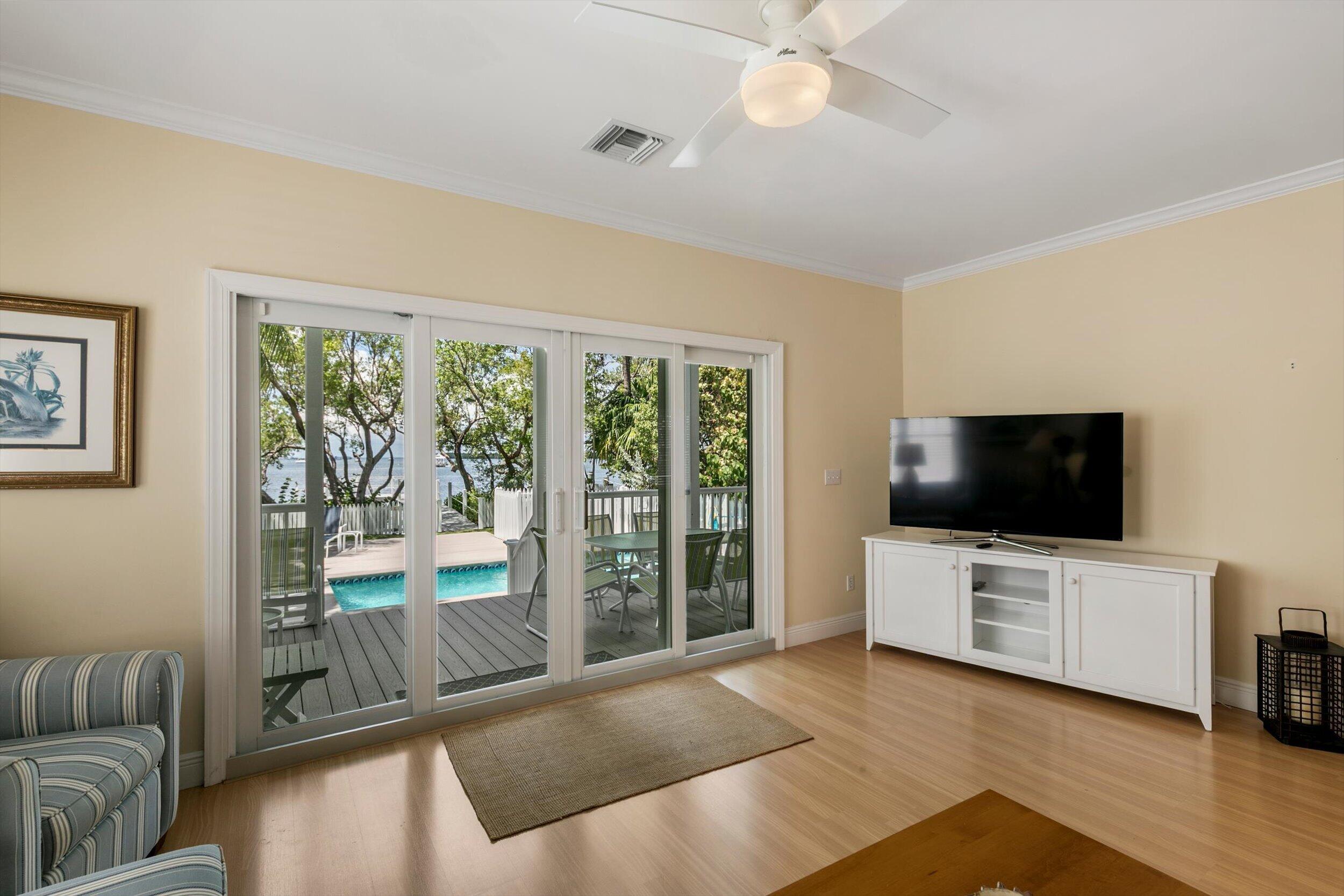 2623 Gulfview Drive Property Photo 36