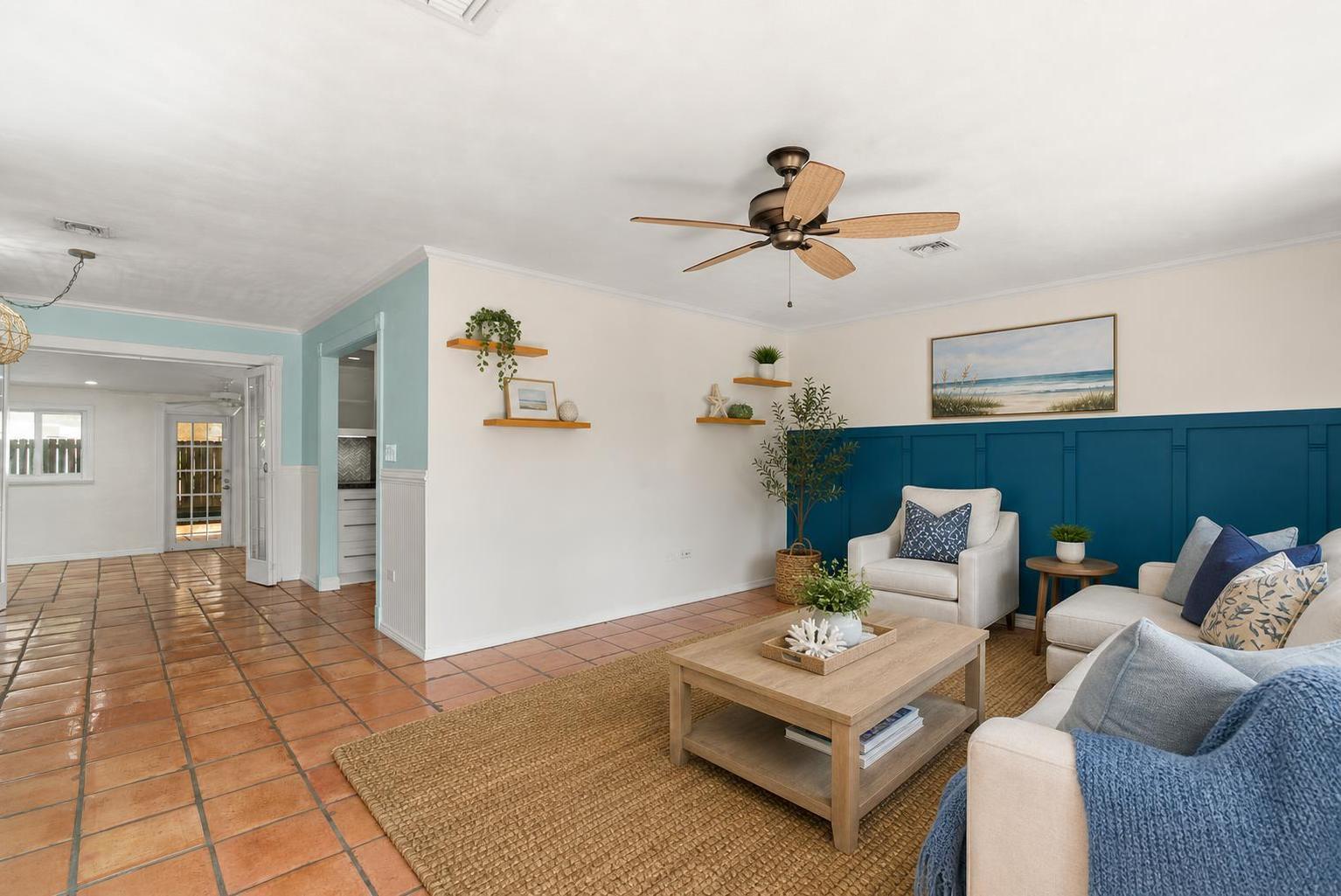 160 Ridge Street Property Photo 3