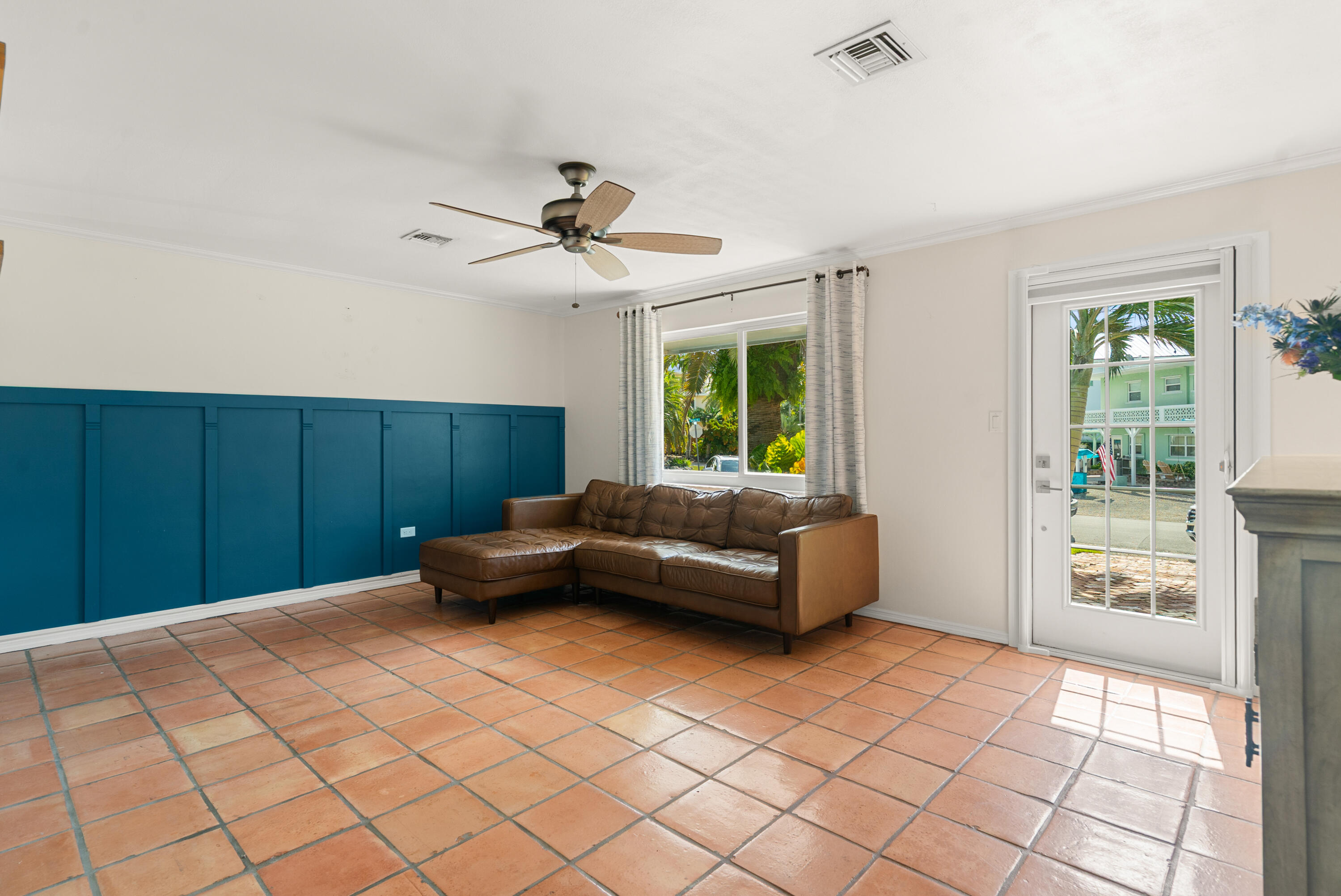 160 Ridge Street Property Photo 23