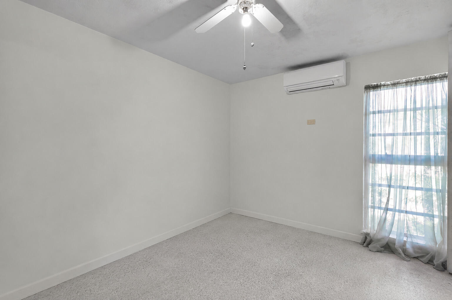 11285 3rd Avenue Gulf Property Photo 23