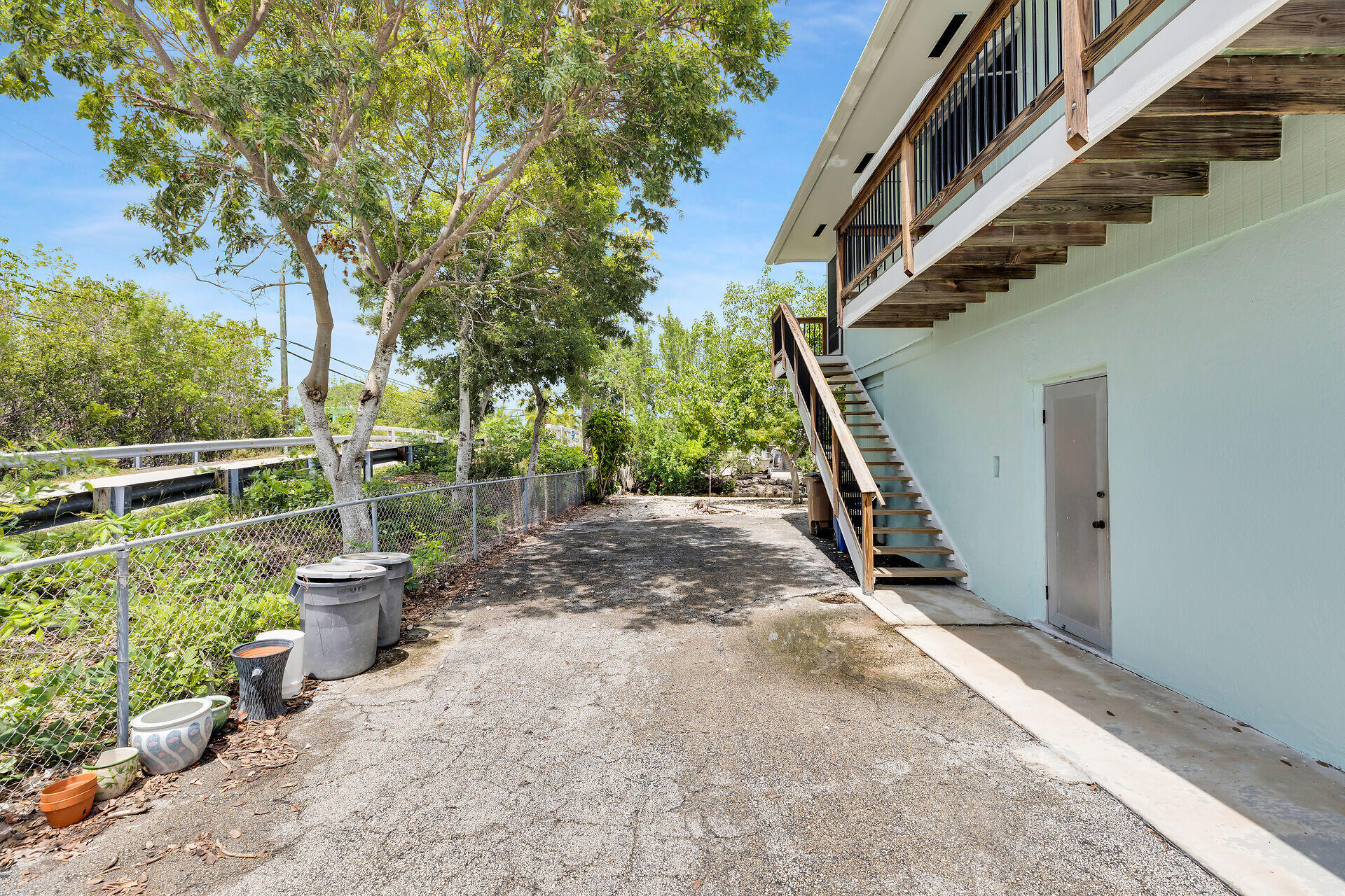 29207 Cypress Drive Property Photo 5