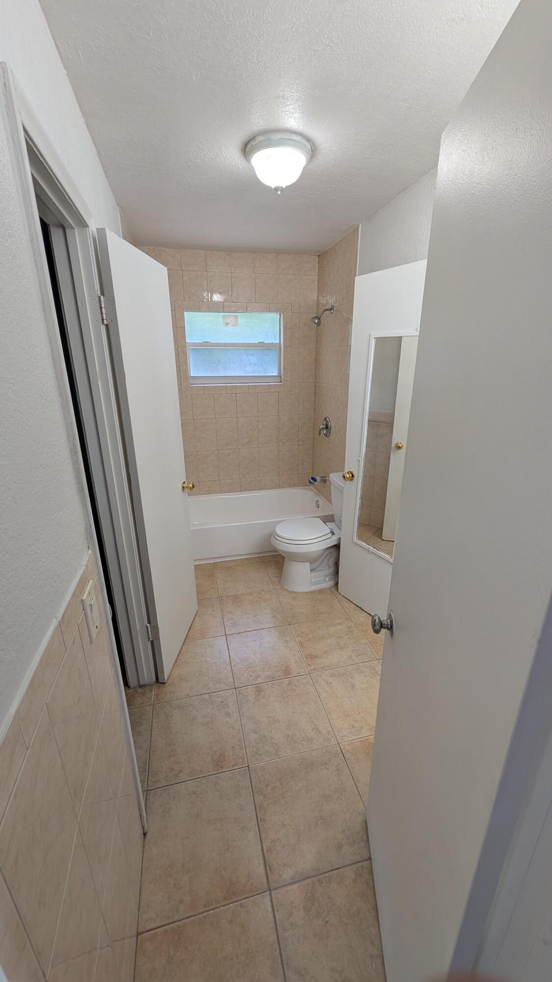 10 Silver Springs Drive Property Photo 8
