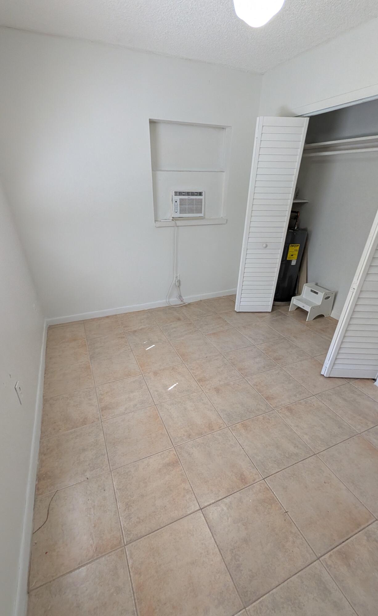 10 Silver Springs Drive Property Photo 12