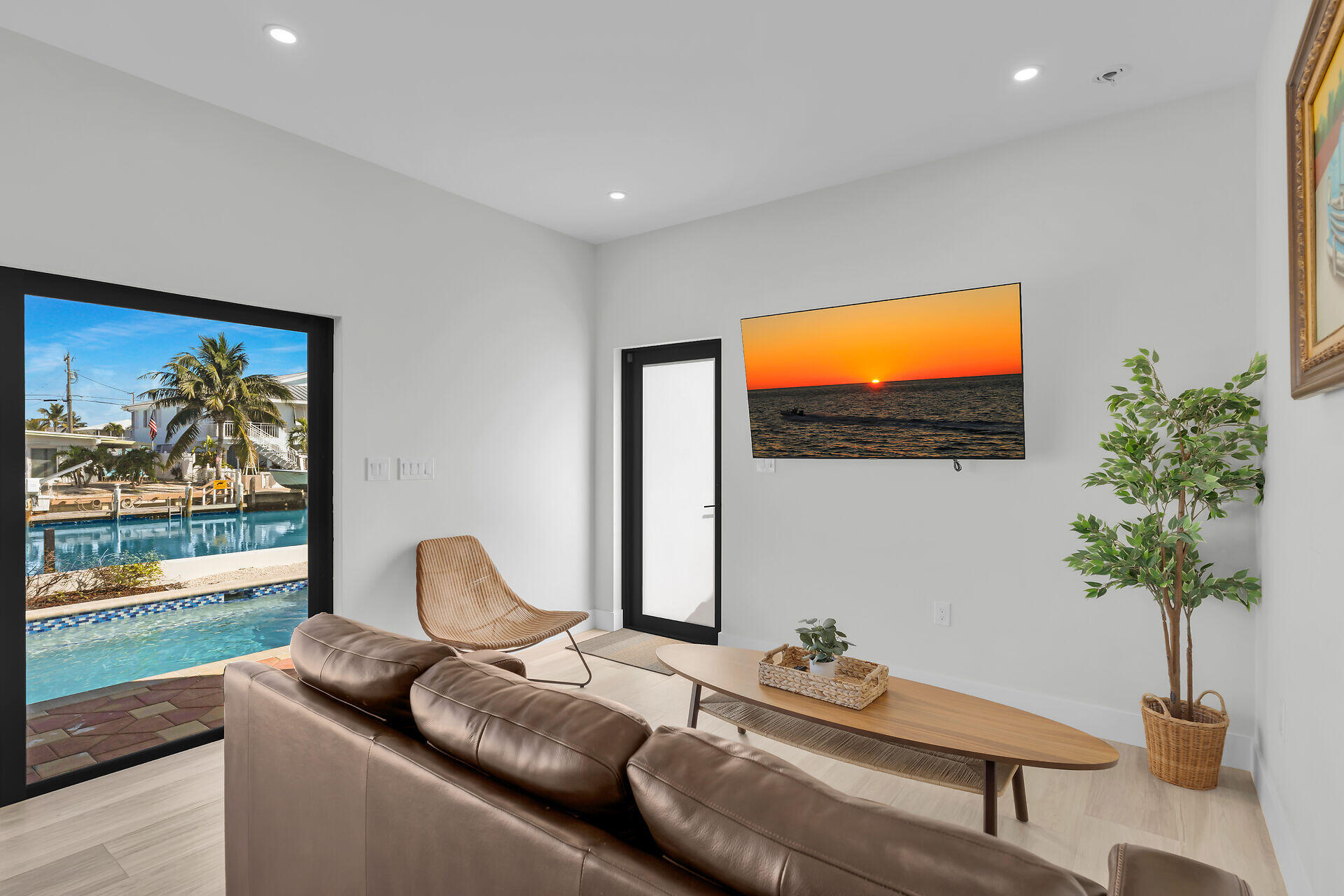 230 Sadowski Causeway Property Photo 5