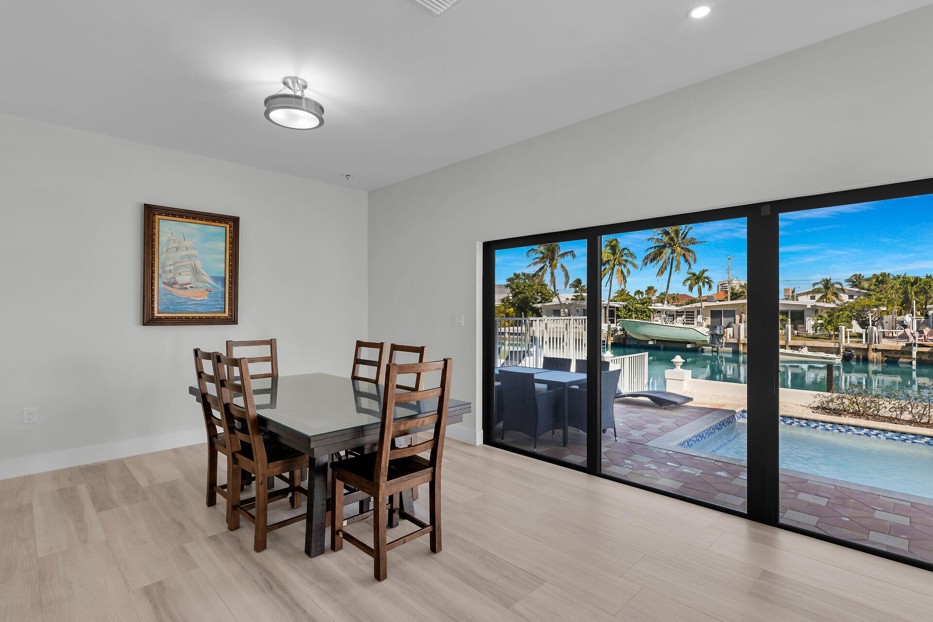 230 Sadowski Causeway Property Photo 8