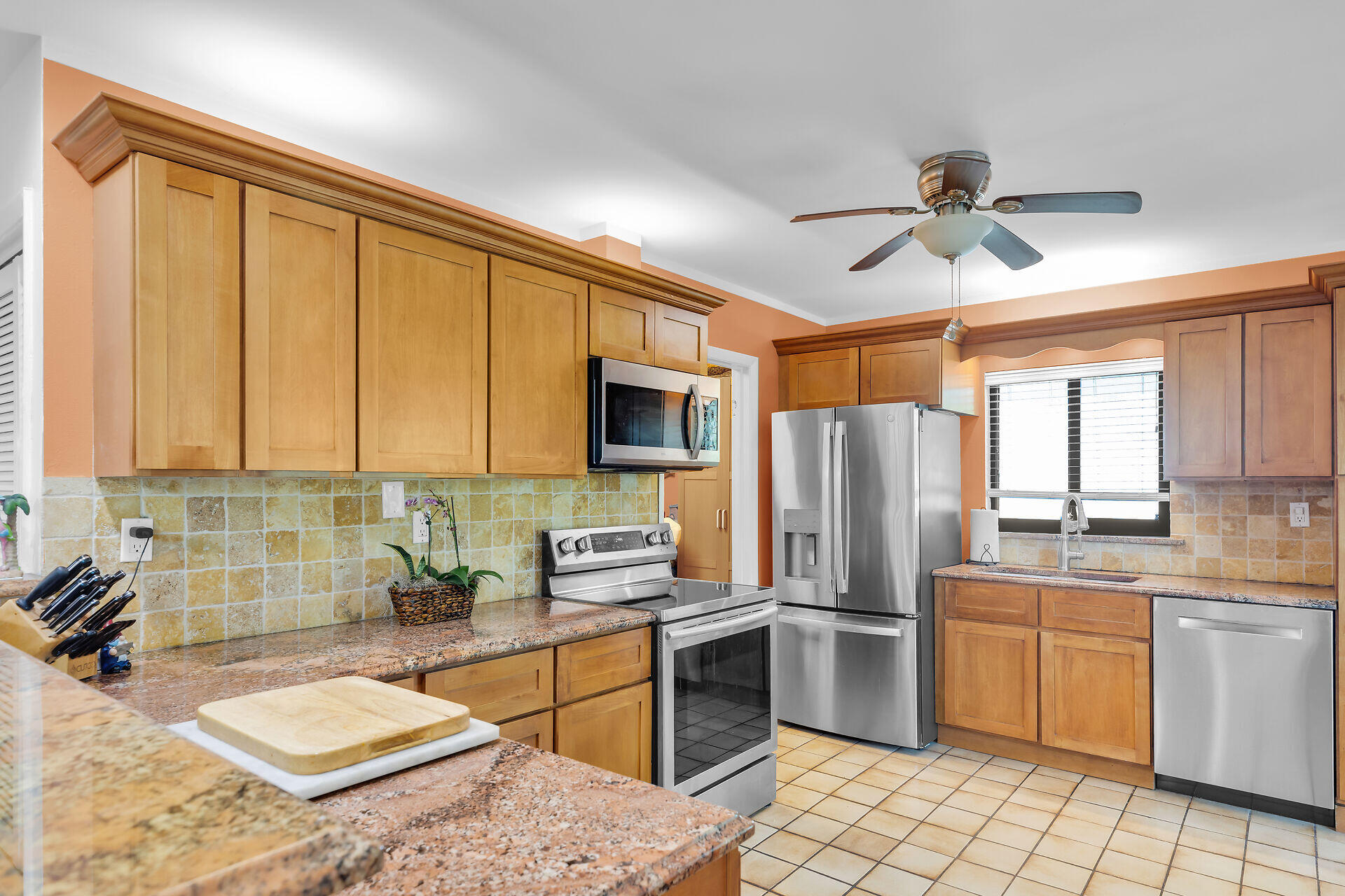 88 Marina Avenue Property Photo 26