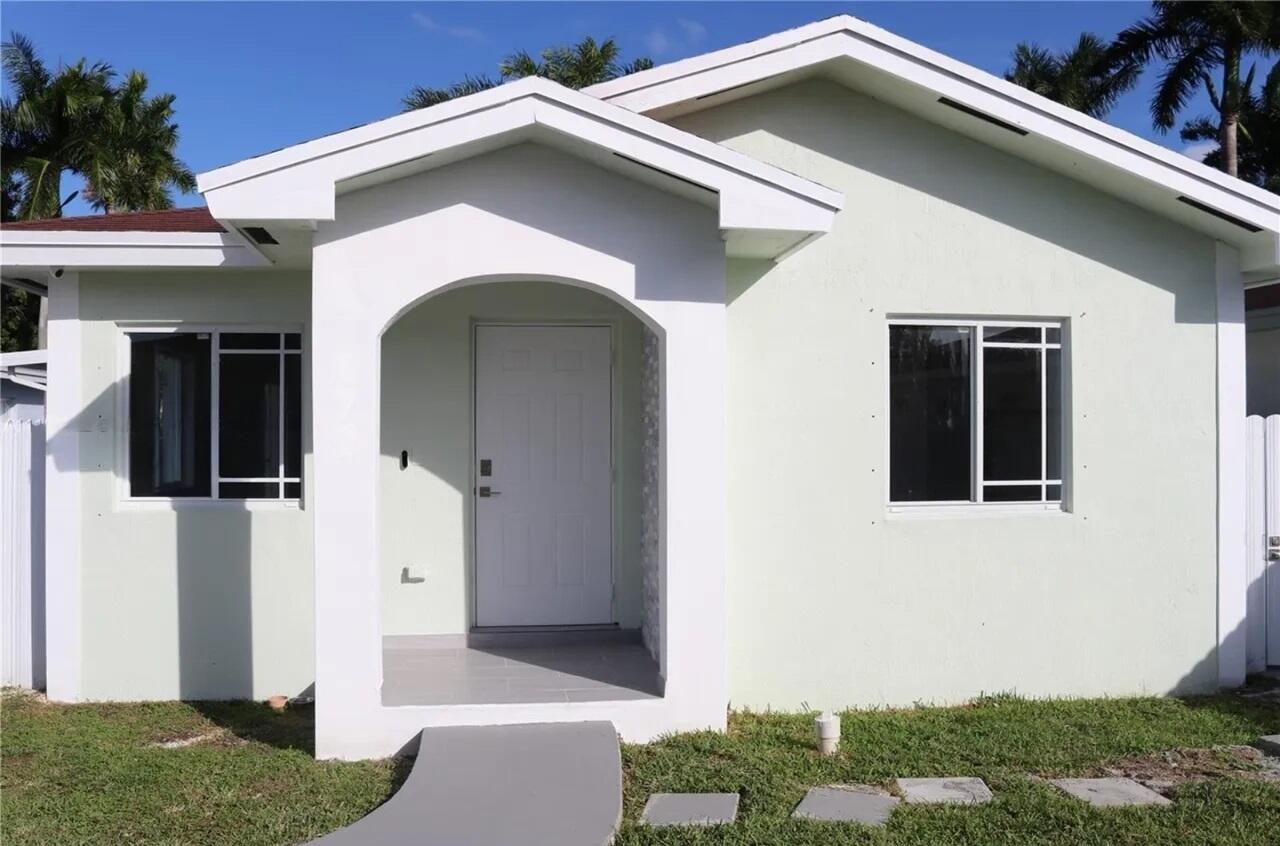 872 SW 7th Terrace