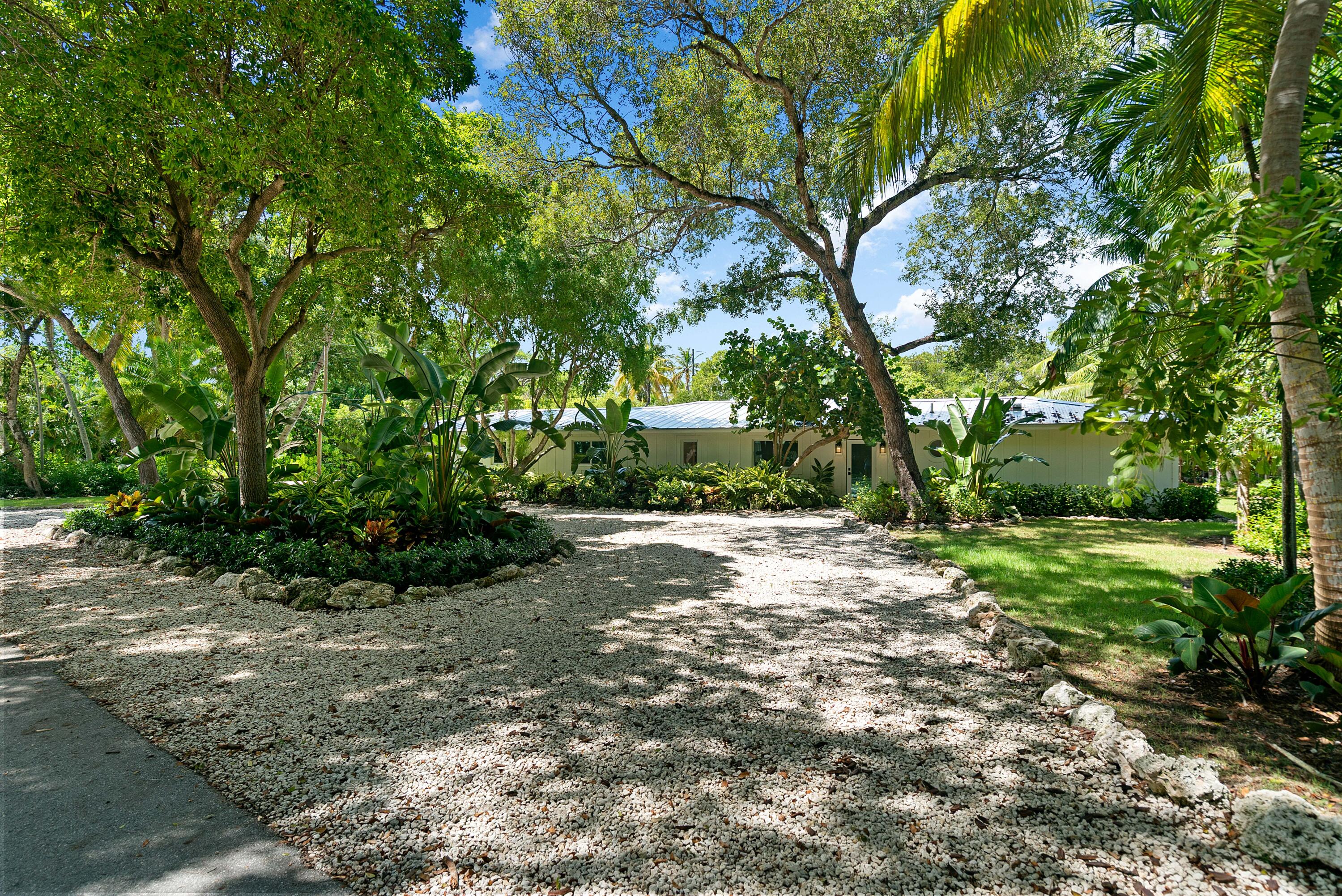 41 Sunset Road Property Photo 38