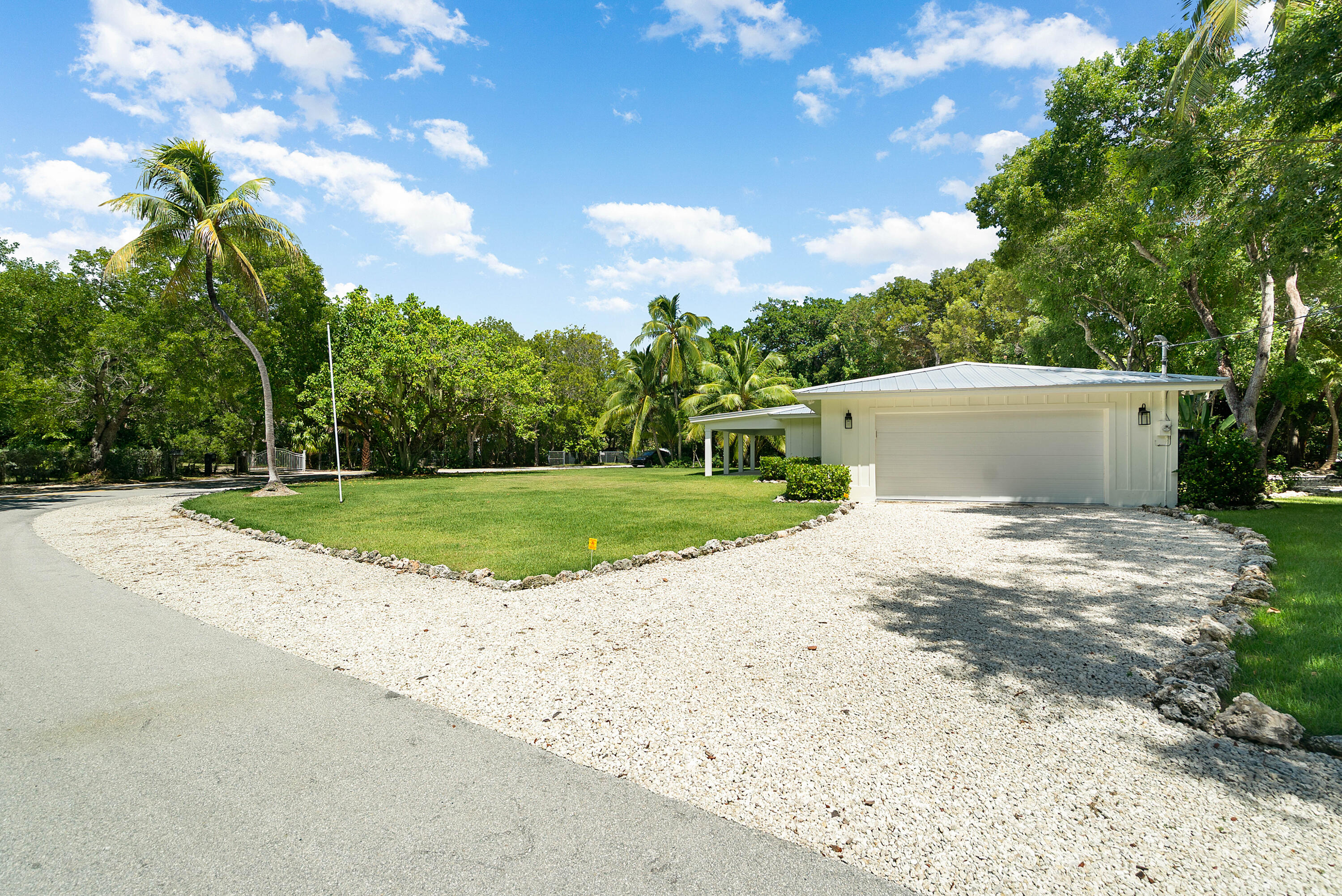 41 Sunset Road Property Photo 43