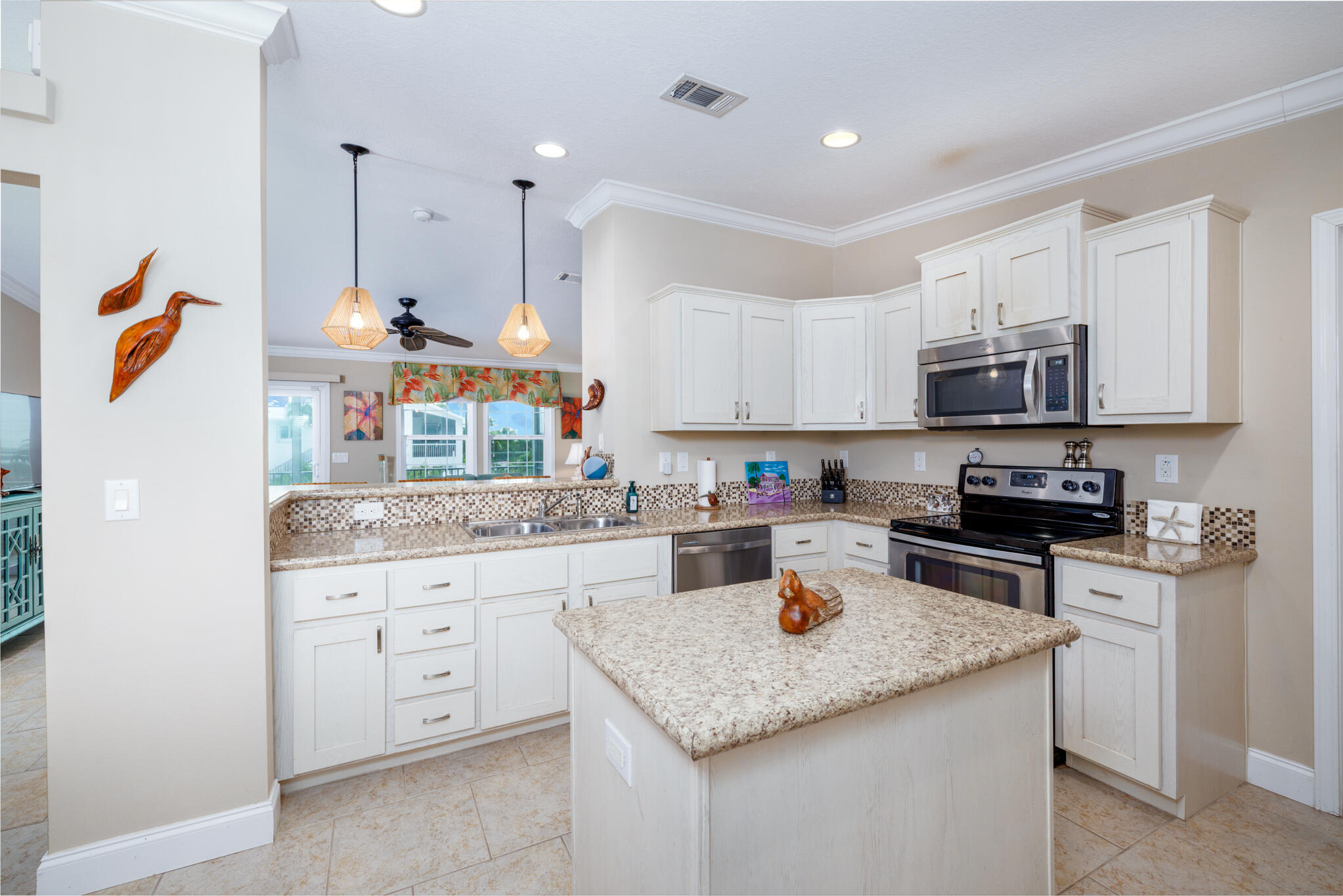 29466 Enterprise Avenue Property Photo 16