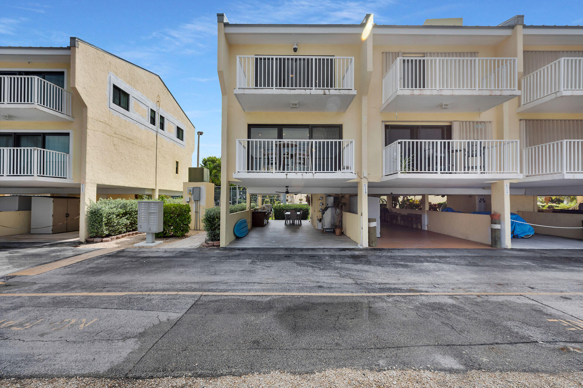 88540 Overseas Highway 716 Property Photo 2