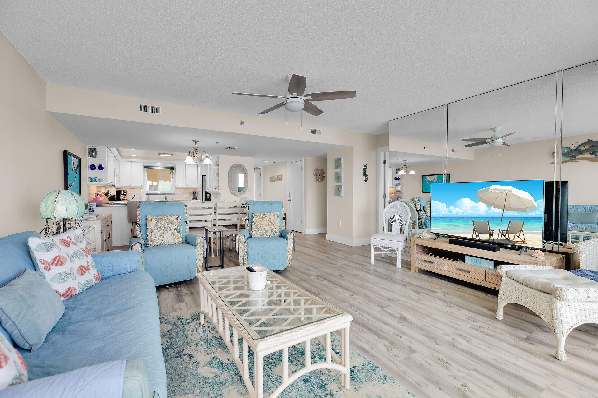 135 Coco Plum Drive 4c Property Photo 8