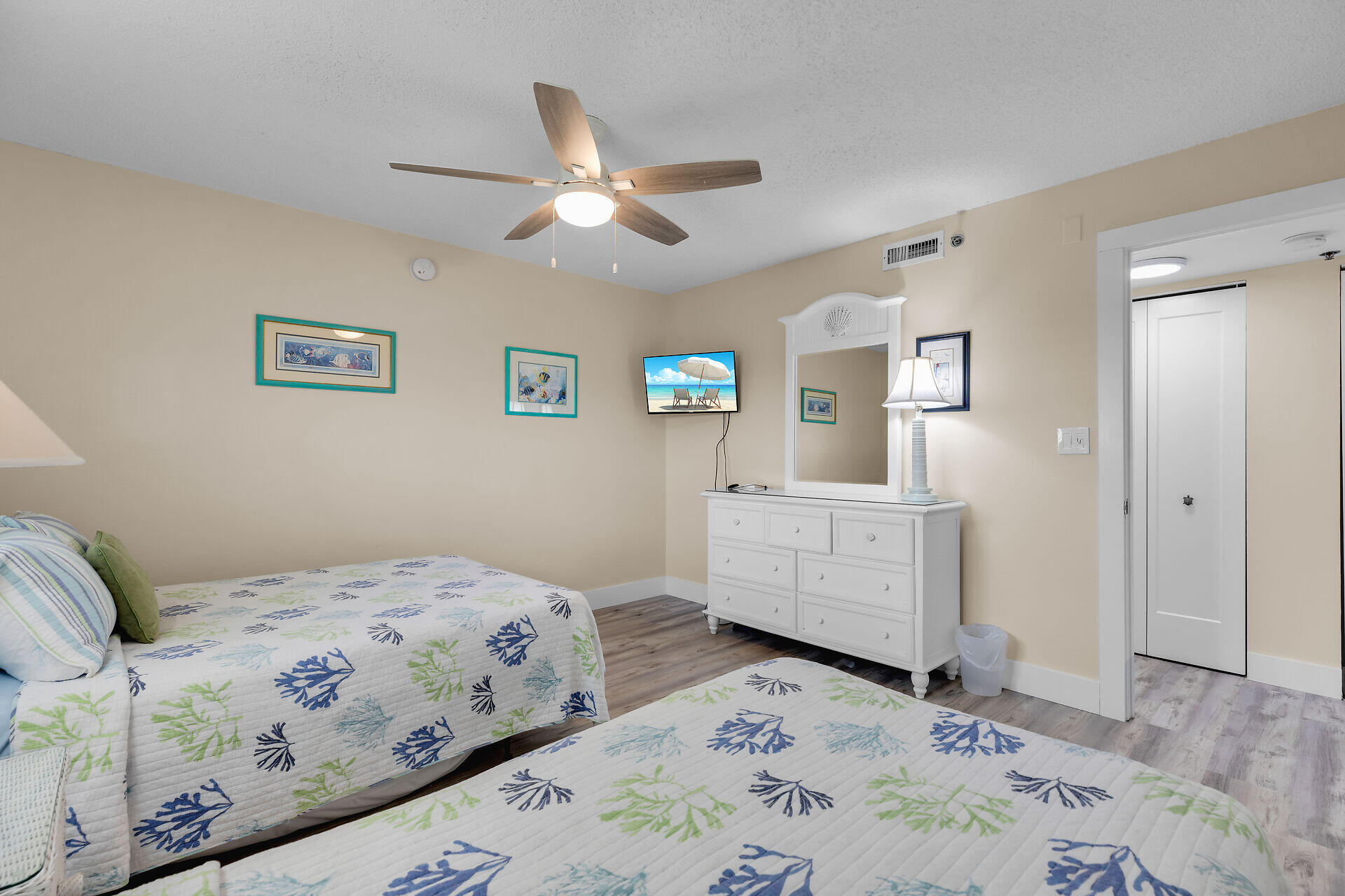 135 Coco Plum Drive 4c Property Photo 19