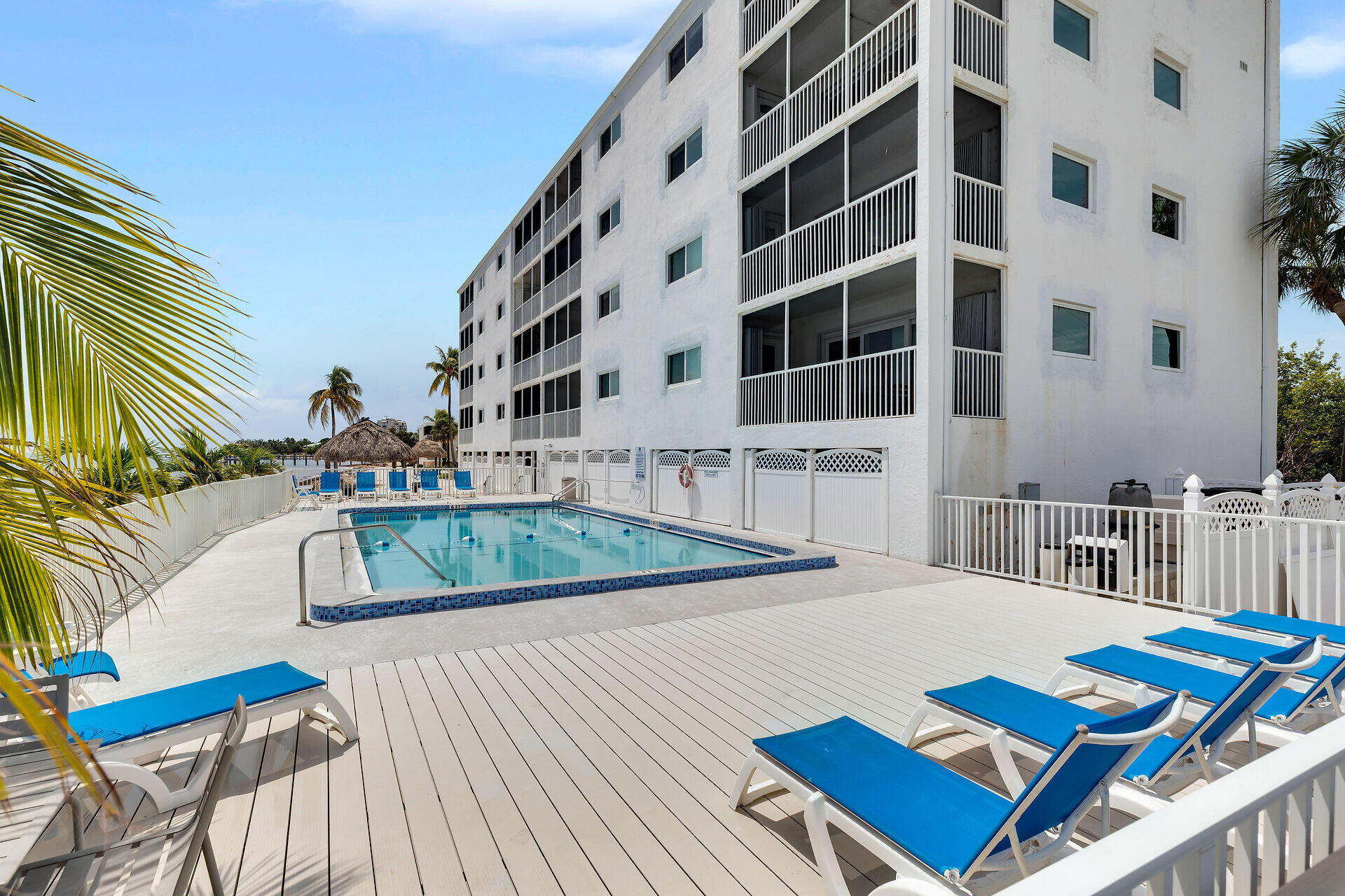 135 Coco Plum Drive 4c Property Photo 24