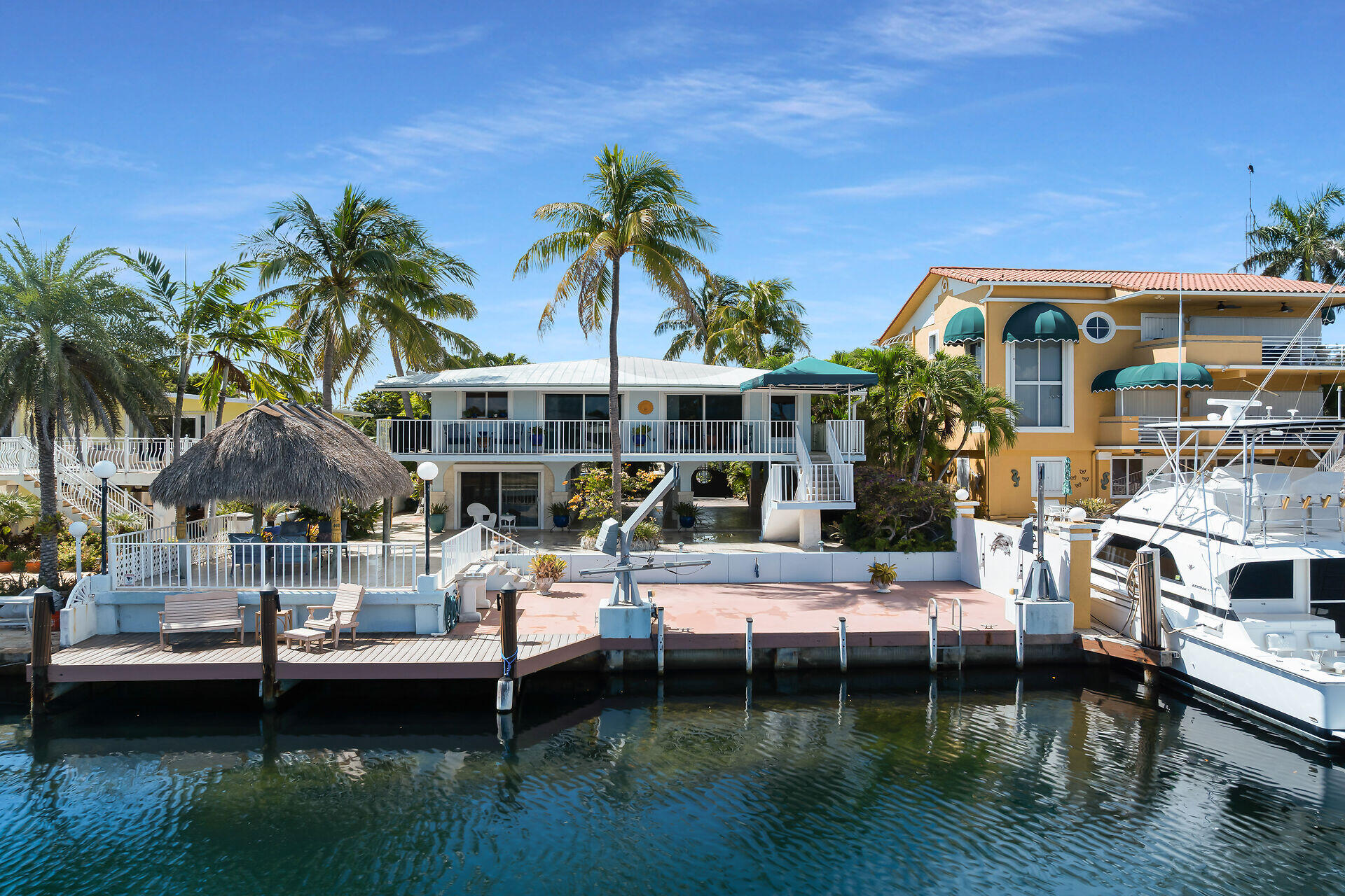 114 N Coconut Palm Boulevard Property Photo 2