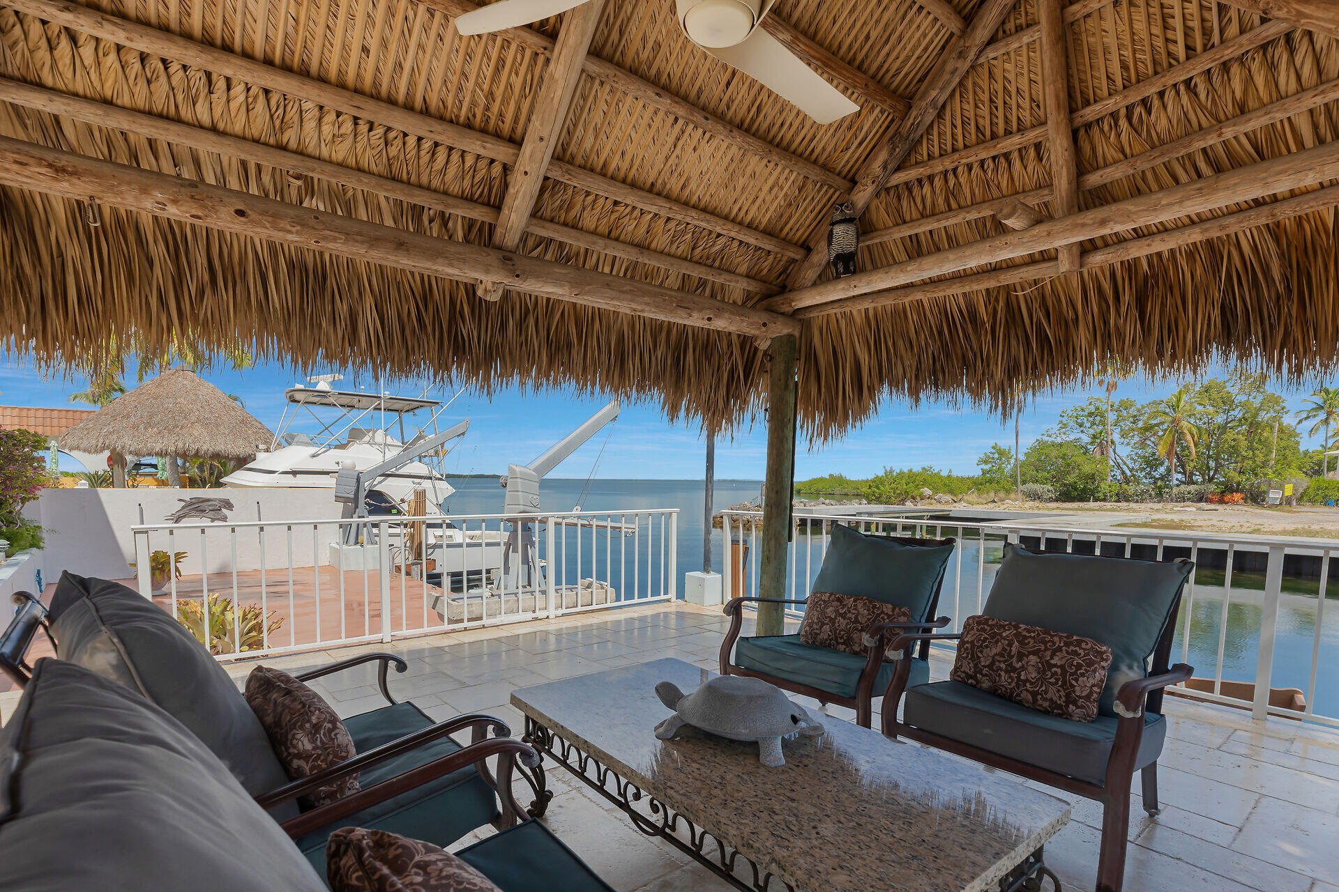 114 N Coconut Palm Boulevard Property Photo 3