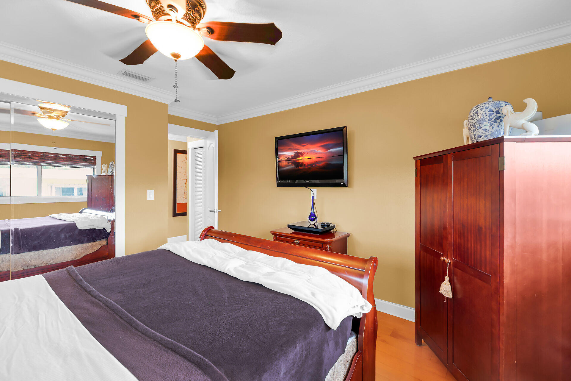 114 N Coconut Palm Boulevard Property Photo 29