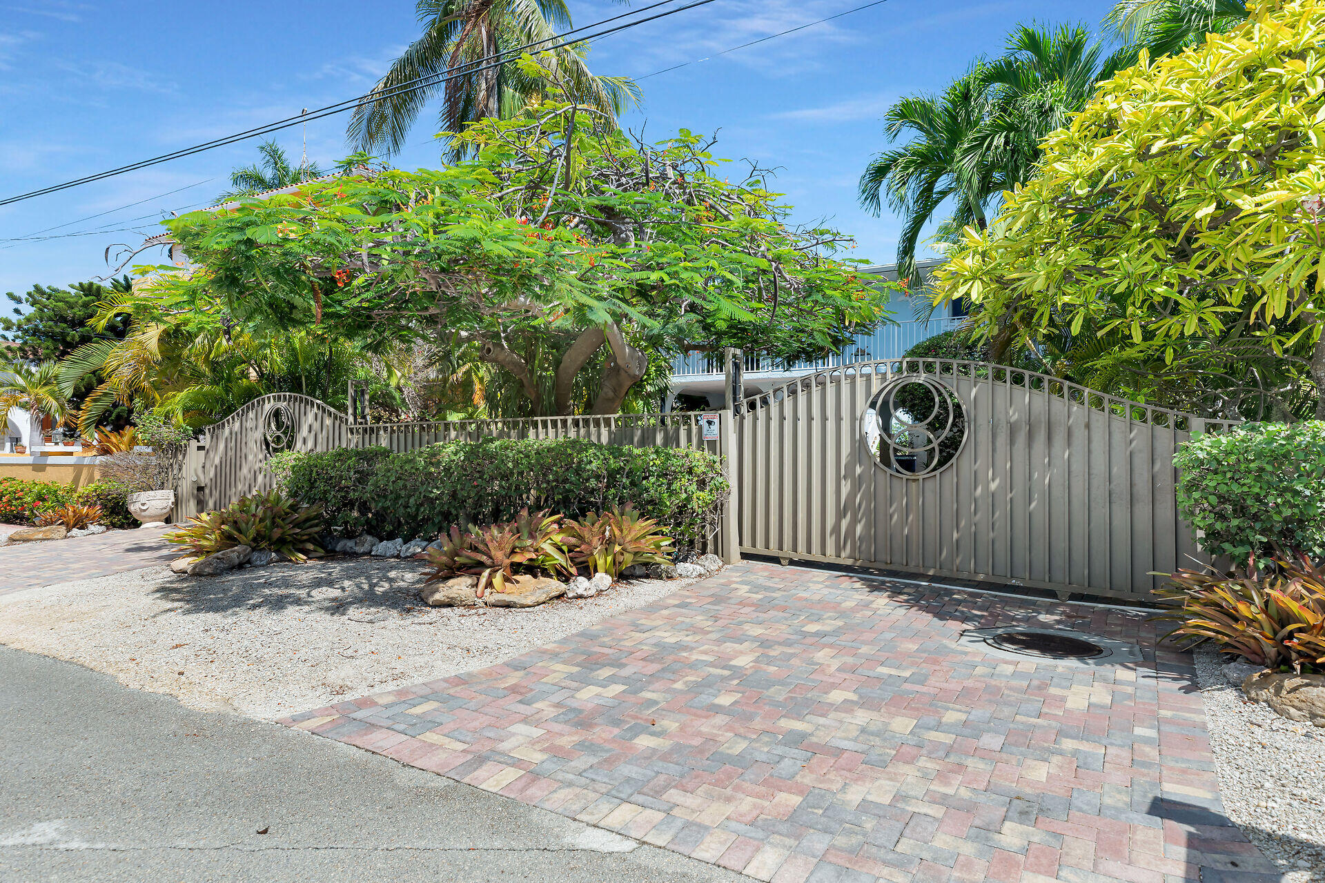 114 N Coconut Palm Boulevard Property Photo 63