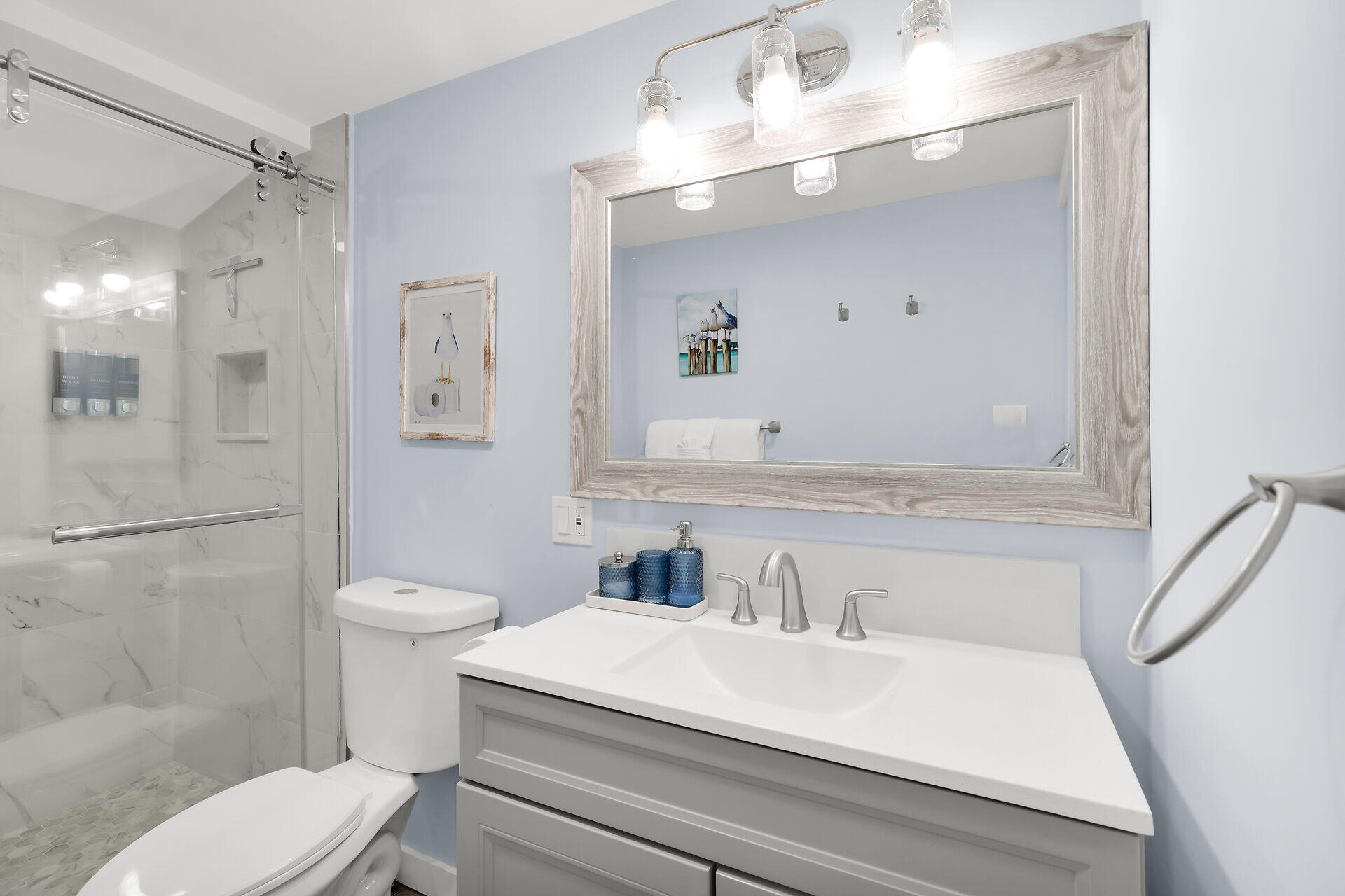 611 Grinnell Street 6 Property Photo 22