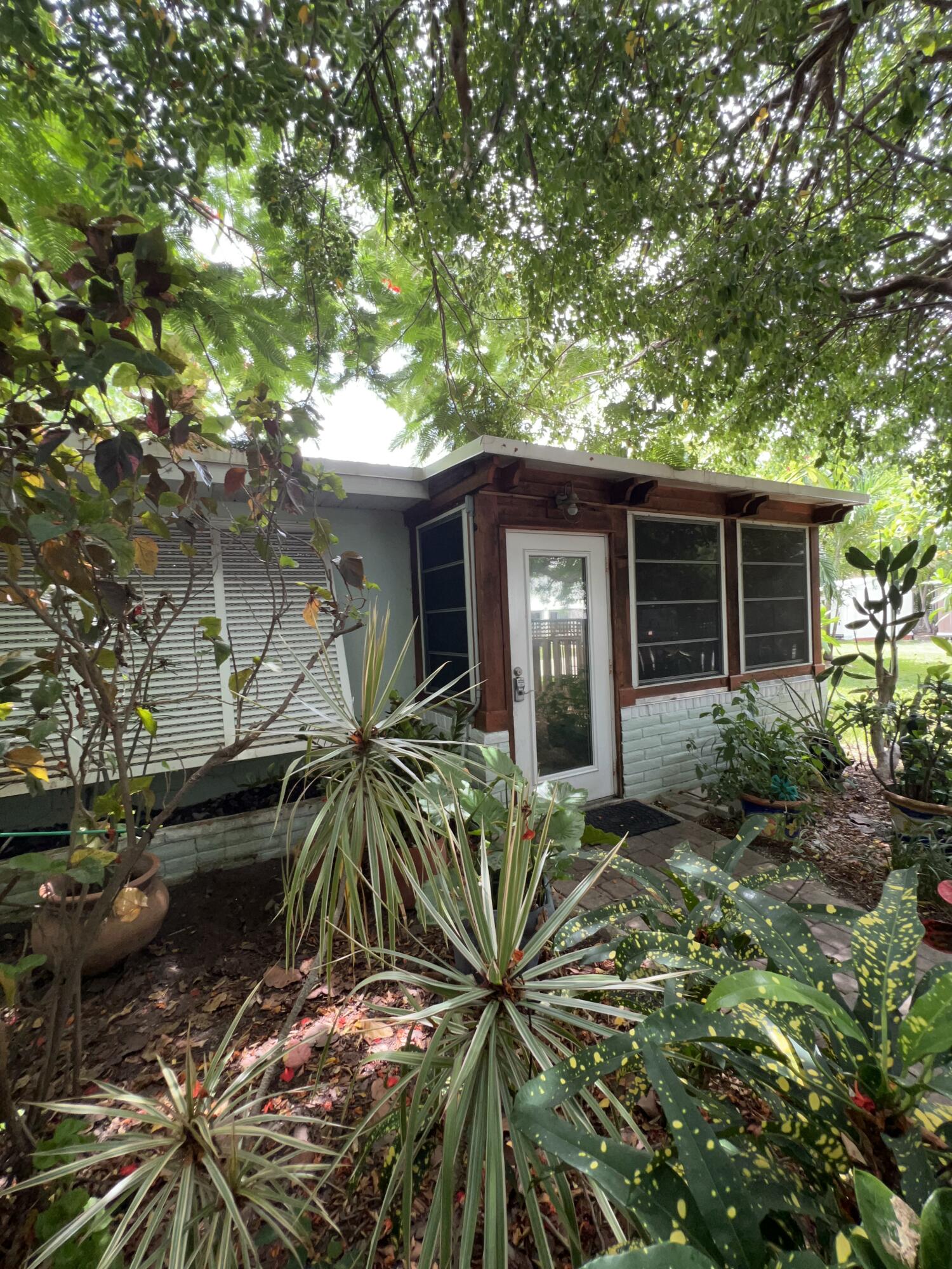 2240 Harbor Drive Property Photo 1