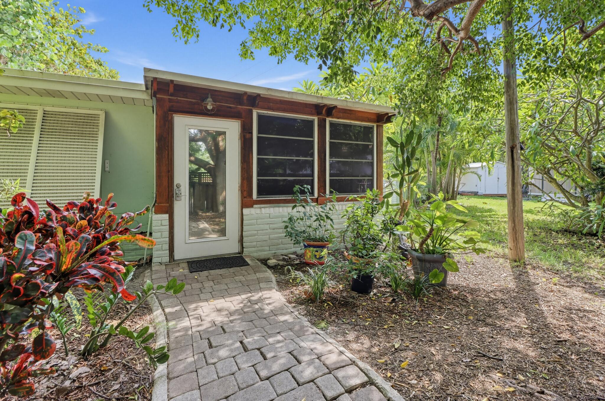 2240 Harbor Drive Property Photo 1