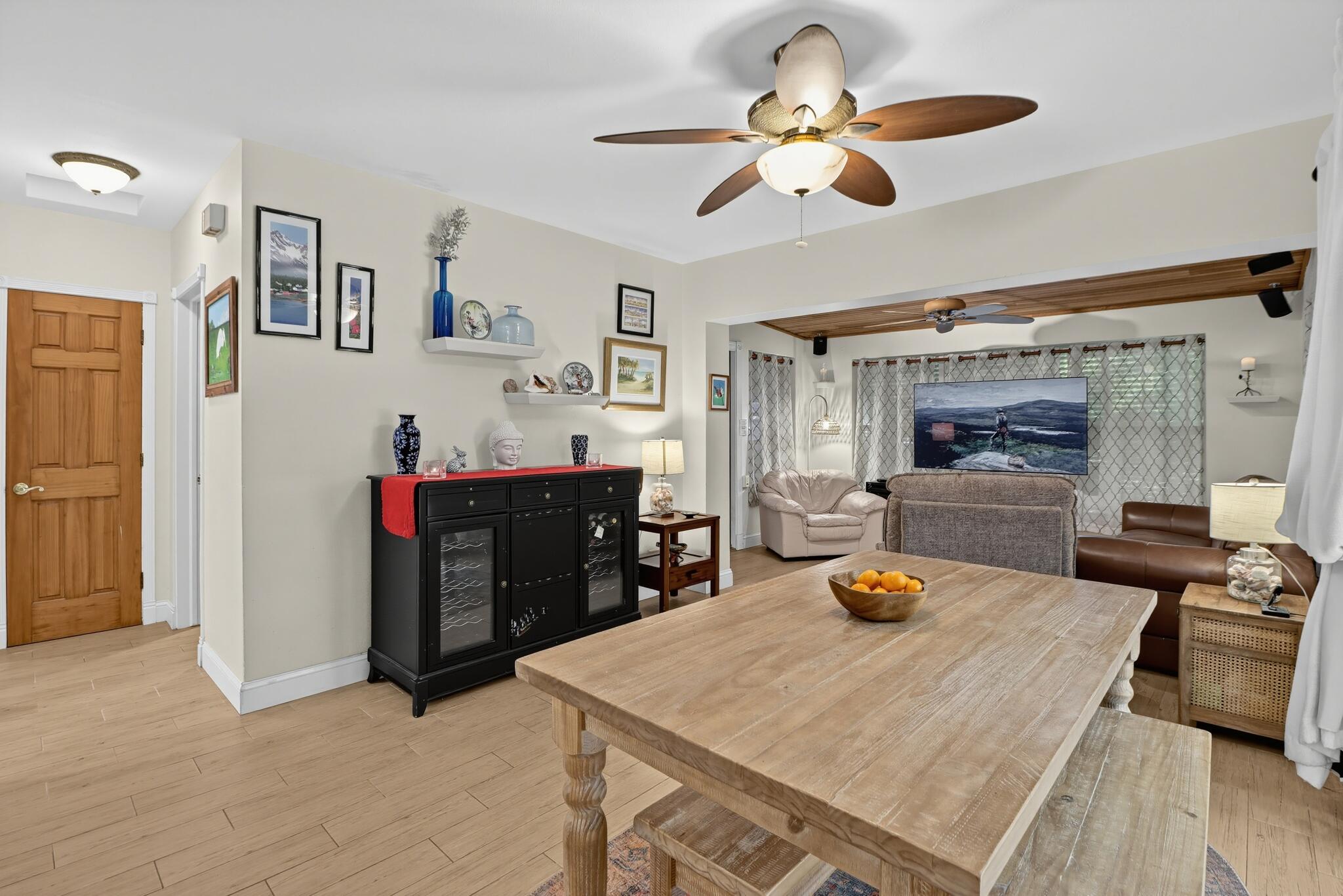 2240 Harbor Drive Property Photo 10