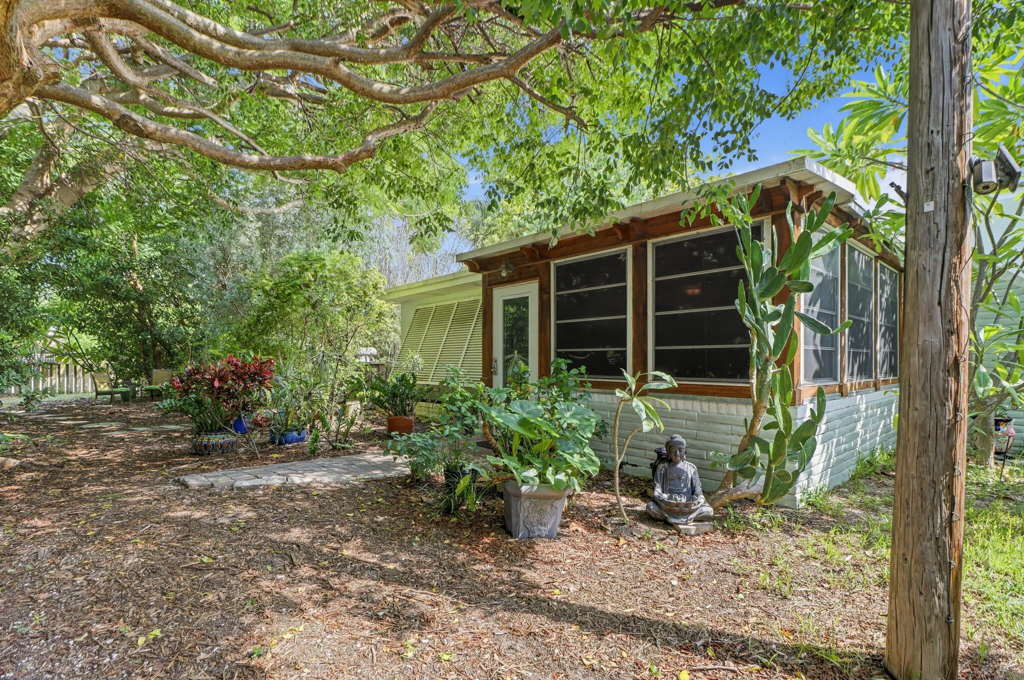 2240 Harbor Drive Property Photo 39
